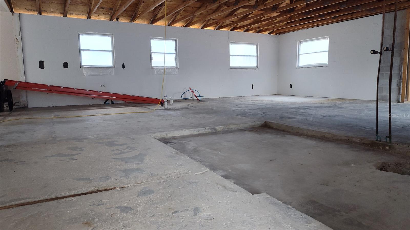 SHOREACRES CENTER - Residential