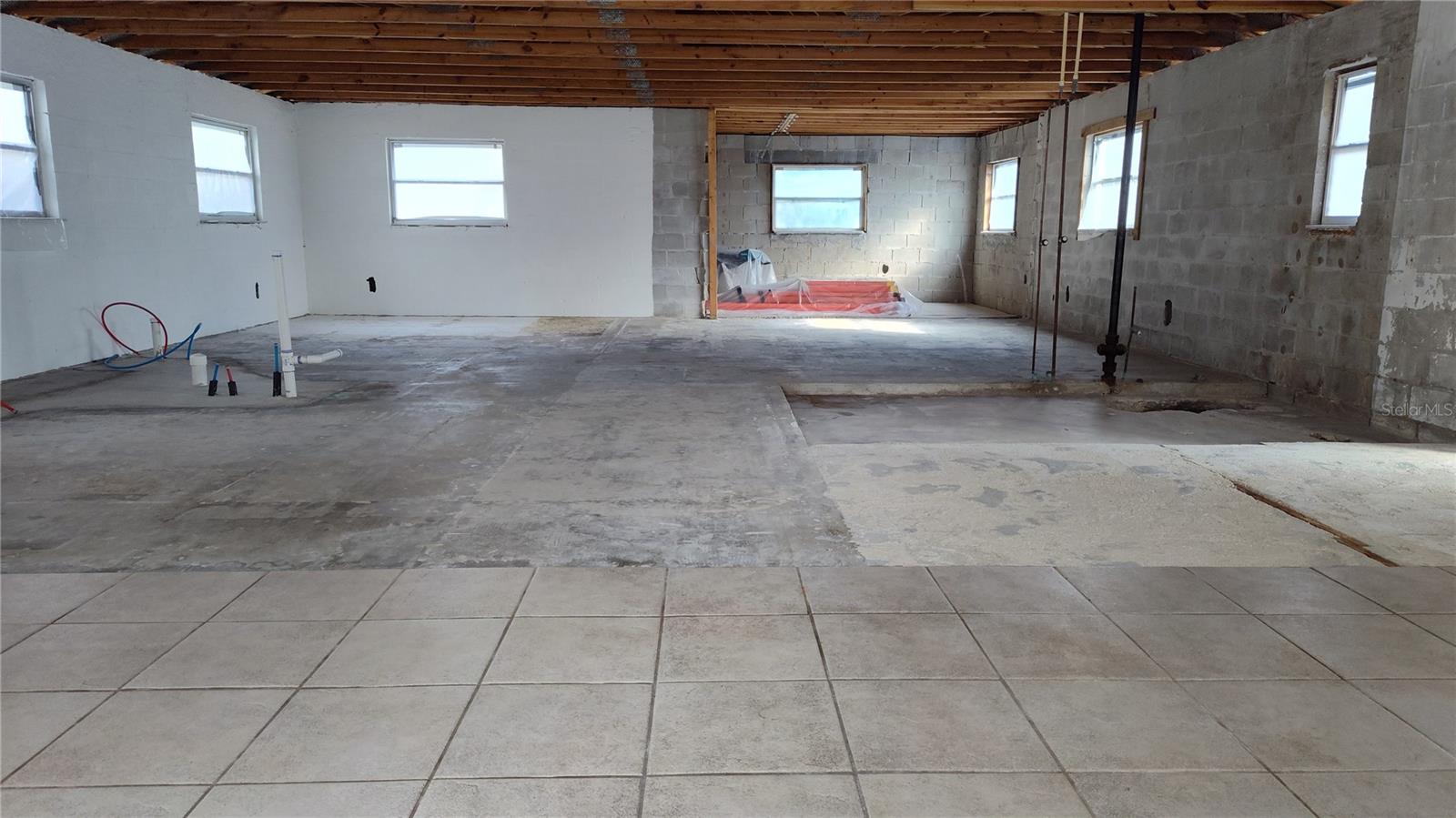 SHOREACRES CENTER - Residential