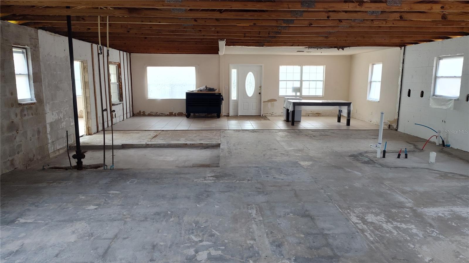 SHOREACRES CENTER - Residential