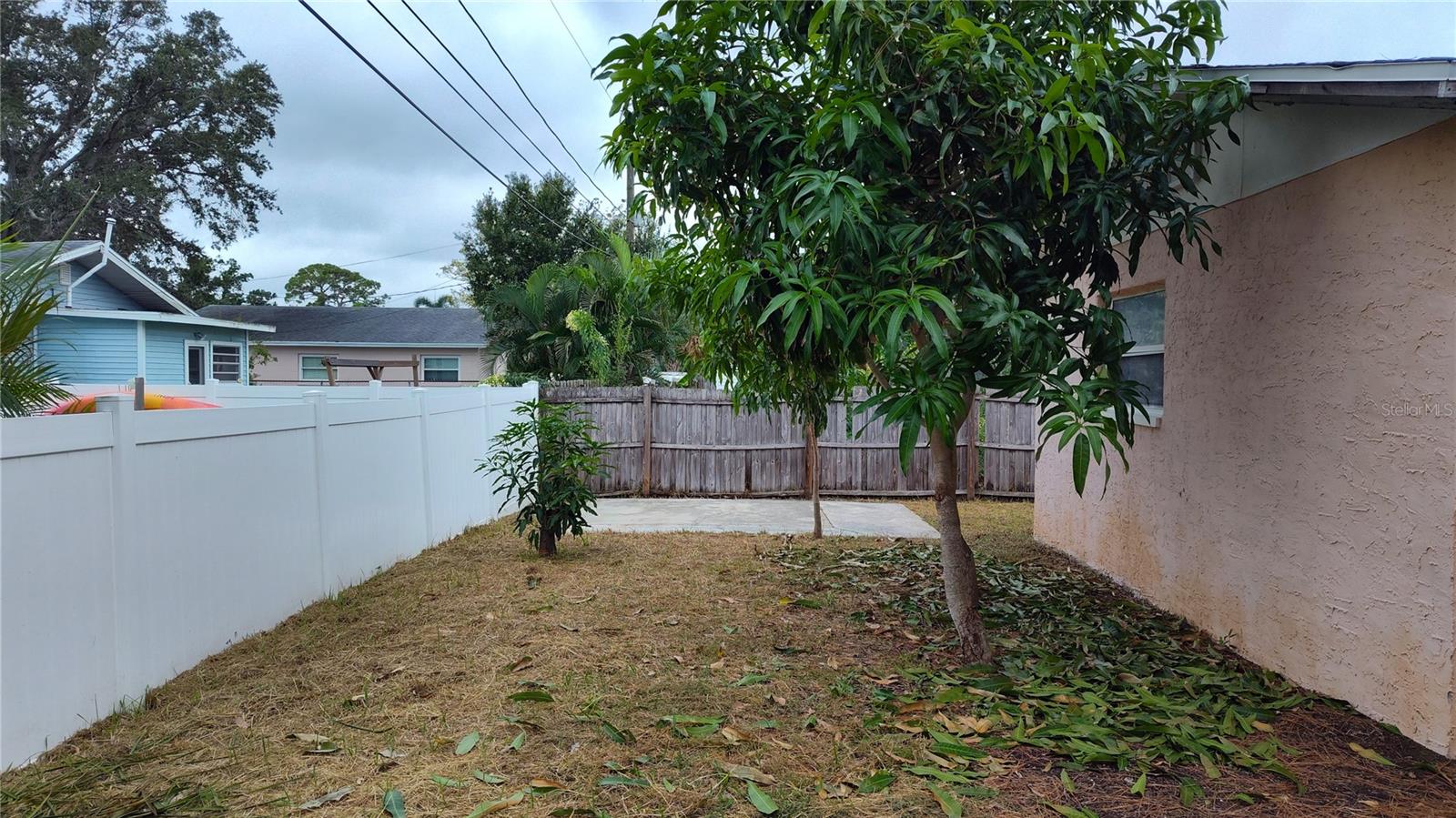 SHOREACRES CENTER - Residential