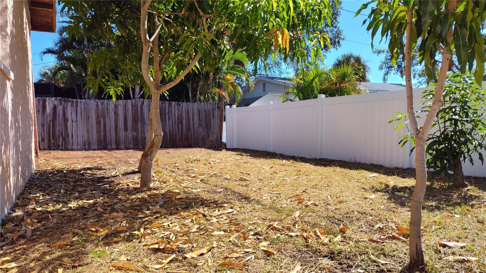 SHOREACRES CENTER - Residential