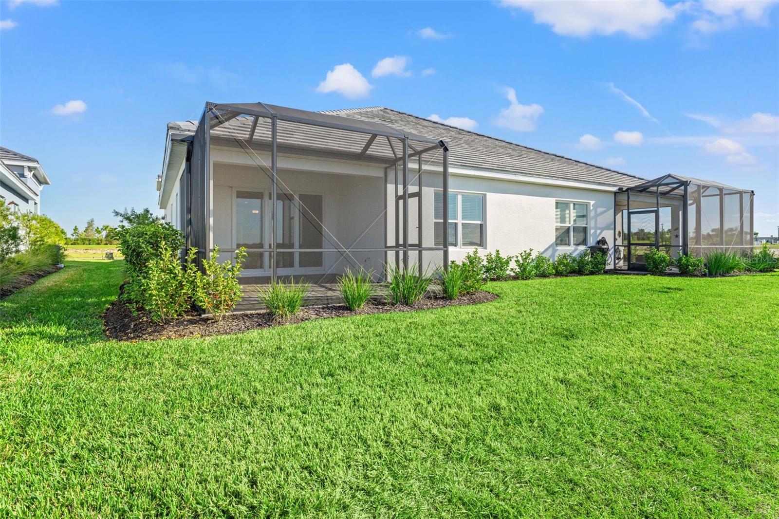 PALM GROVE AT LAKEWOOD RANCH - Residential