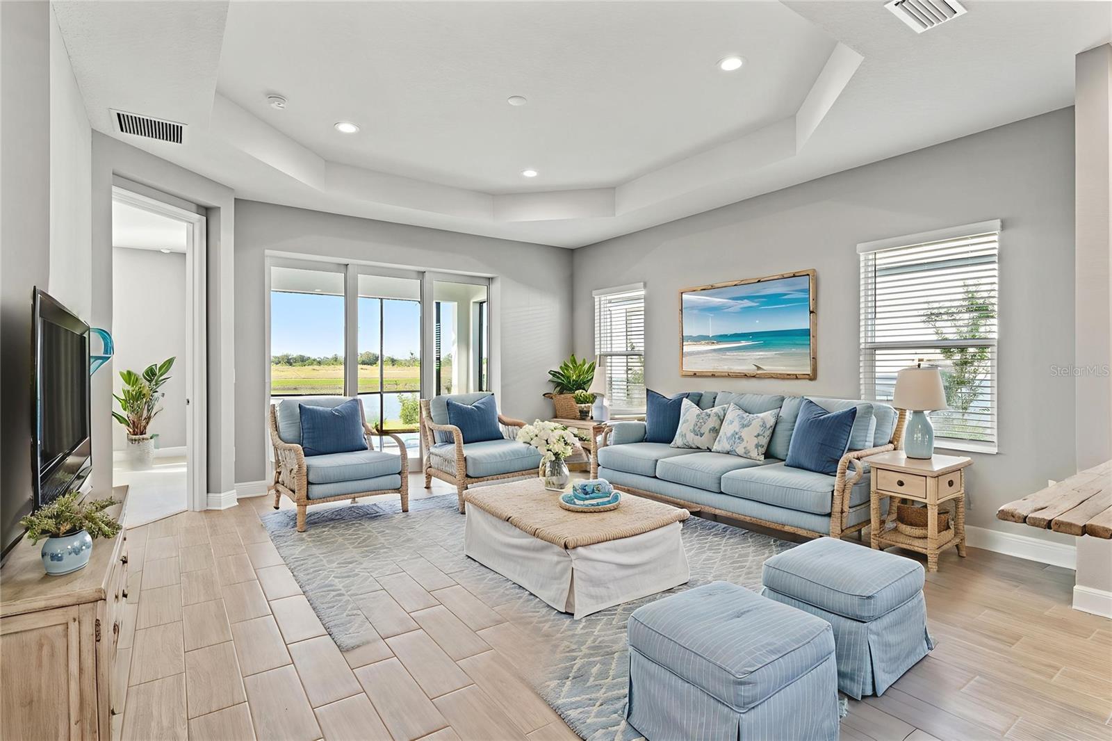 PALM GROVE AT LAKEWOOD RANCH - Residential