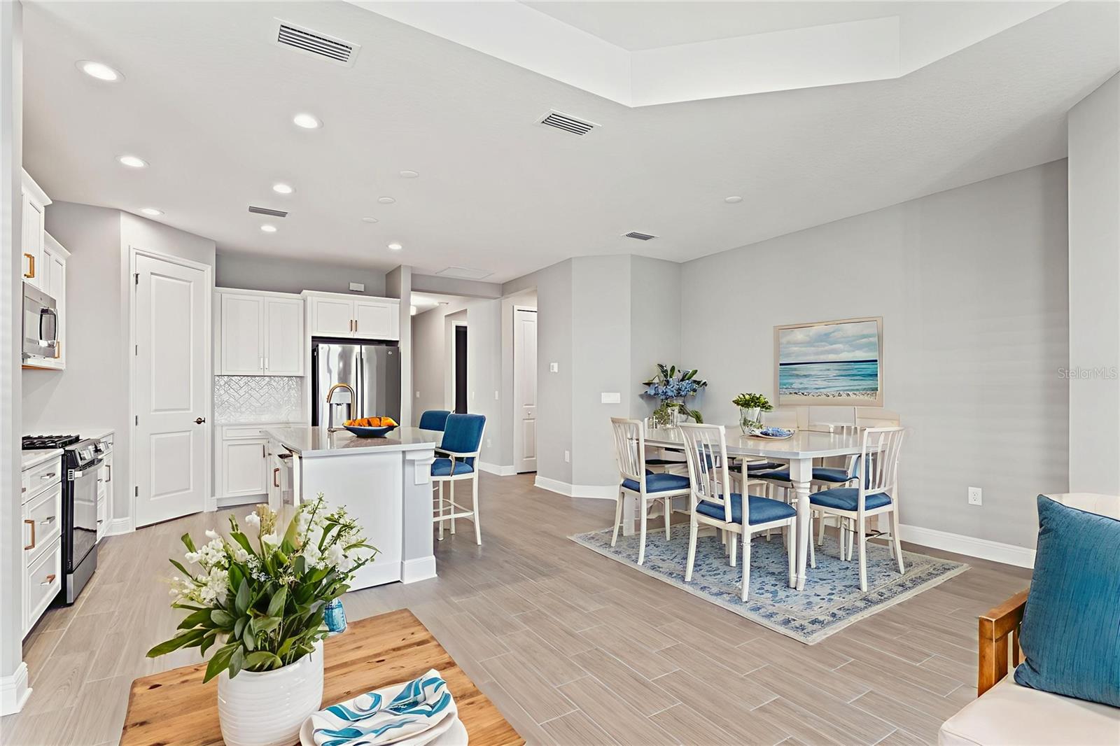 PALM GROVE AT LAKEWOOD RANCH - Residential