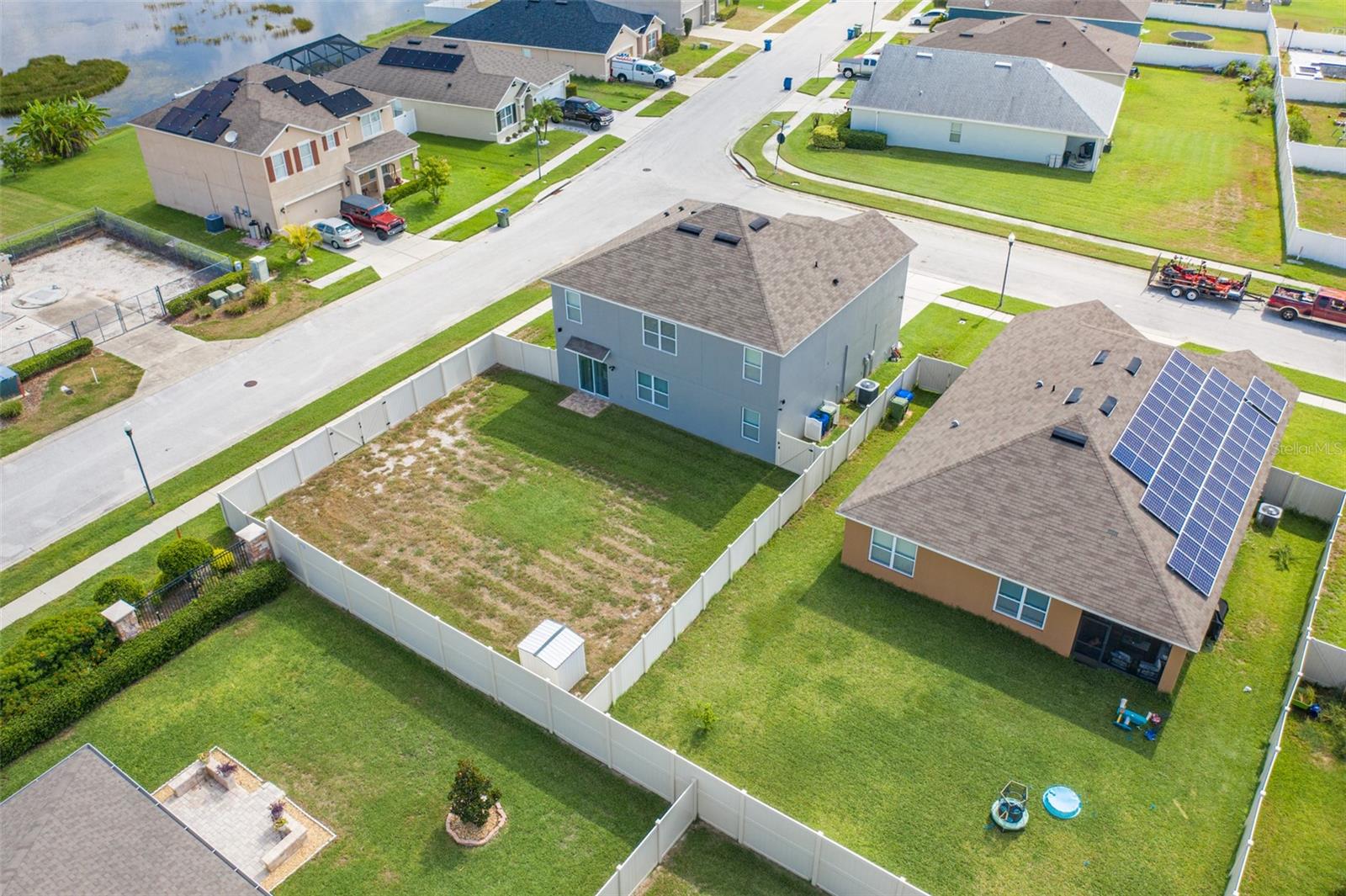 LAKESIDE LANDINGS PH 01 - Residential