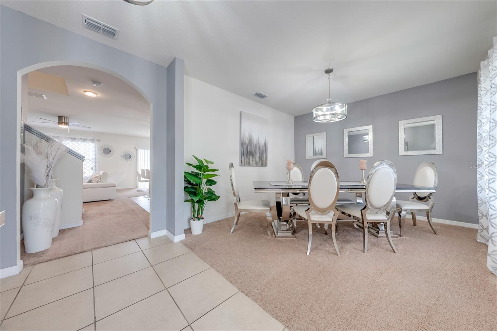 LAKESIDE LANDINGS PH 01 - Residential