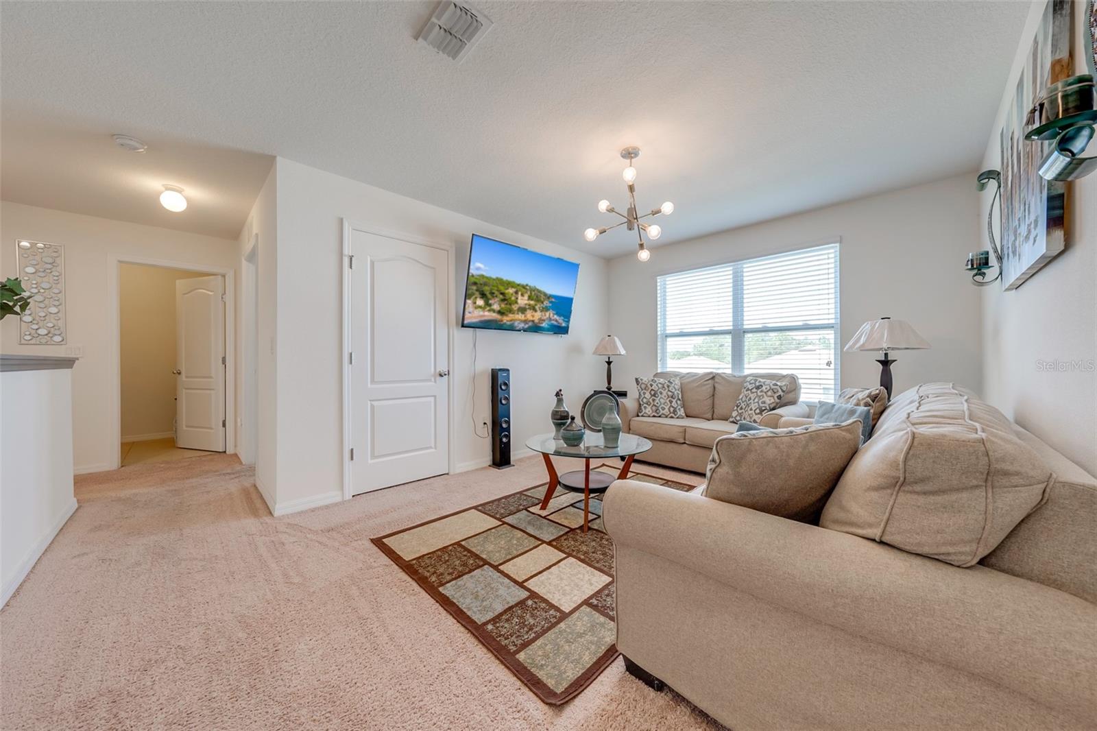 LAKESIDE LANDINGS PH 01 - Residential