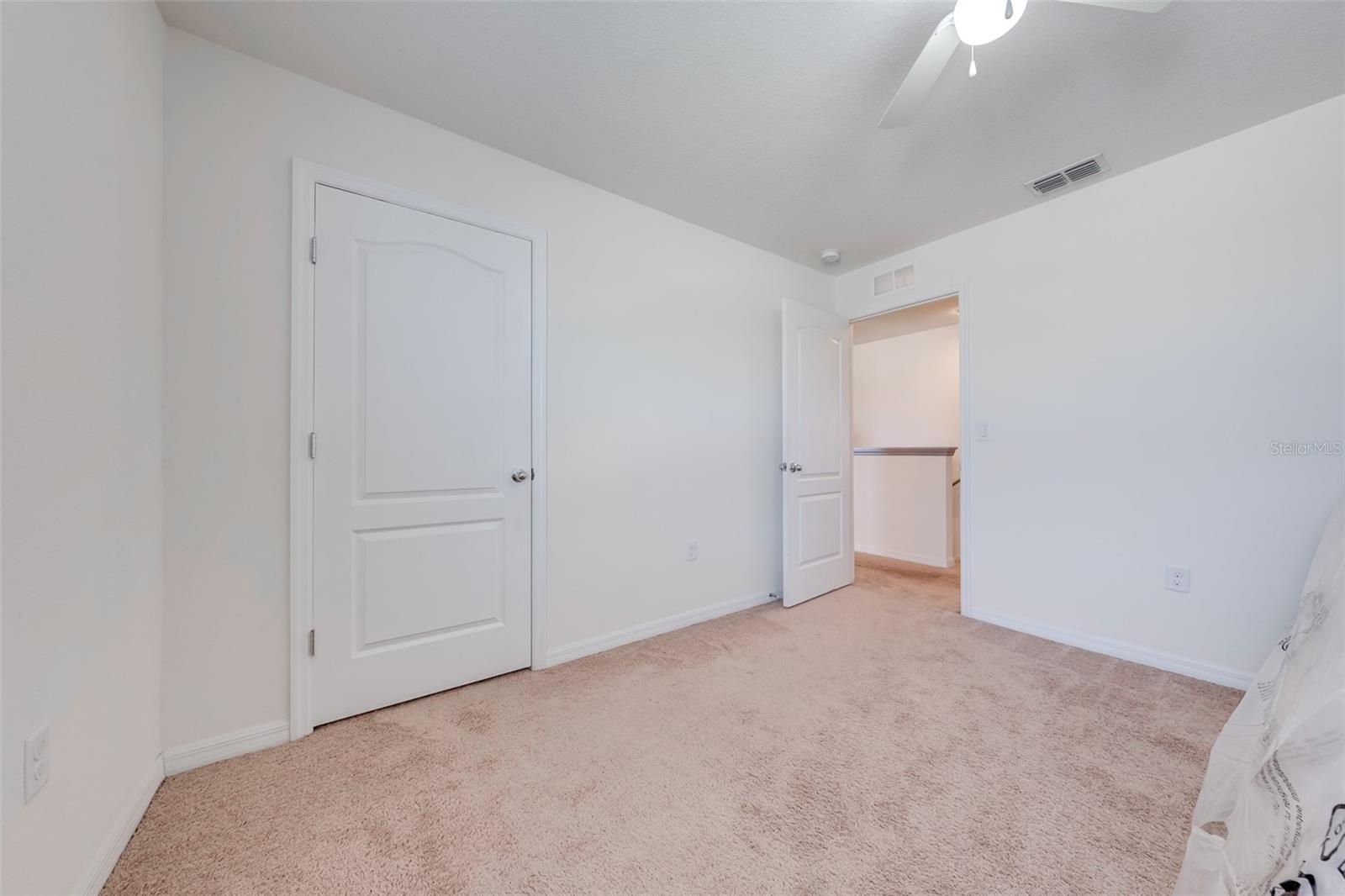 LAKESIDE LANDINGS PH 01 - Residential