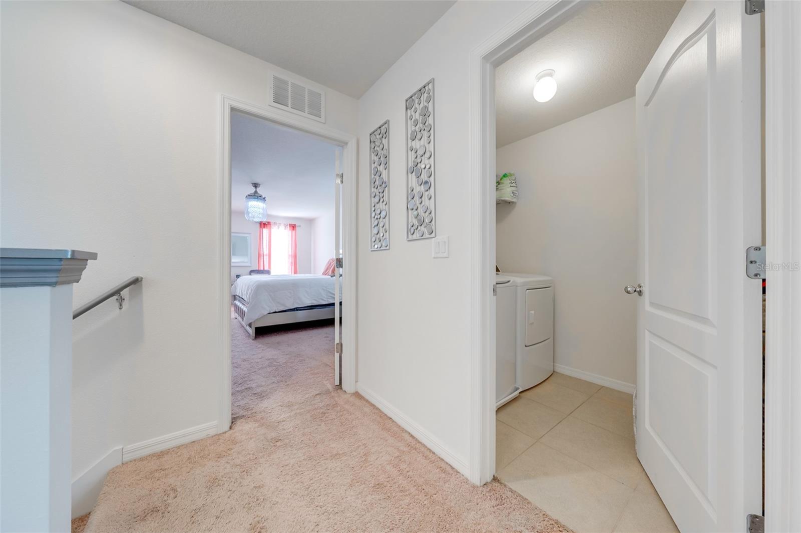 LAKESIDE LANDINGS PH 01 - Residential