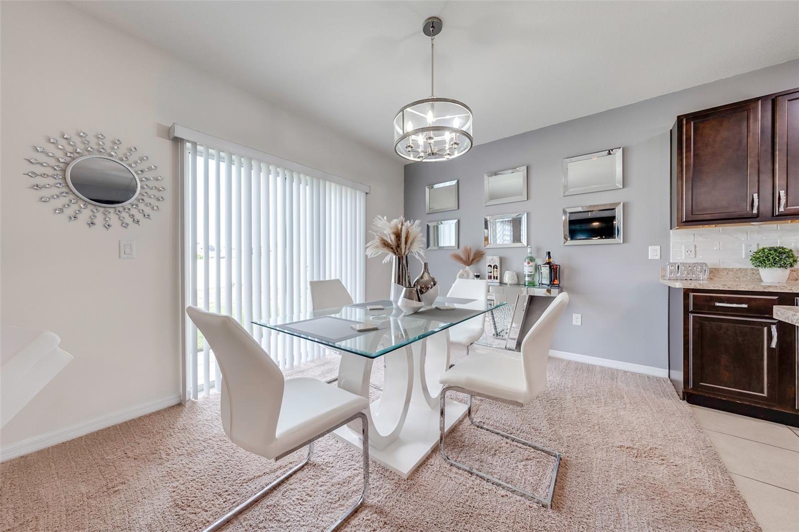 LAKESIDE LANDINGS PH 01 - Residential