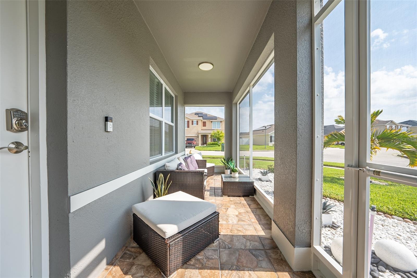 LAKESIDE LANDINGS PH 01 - Residential