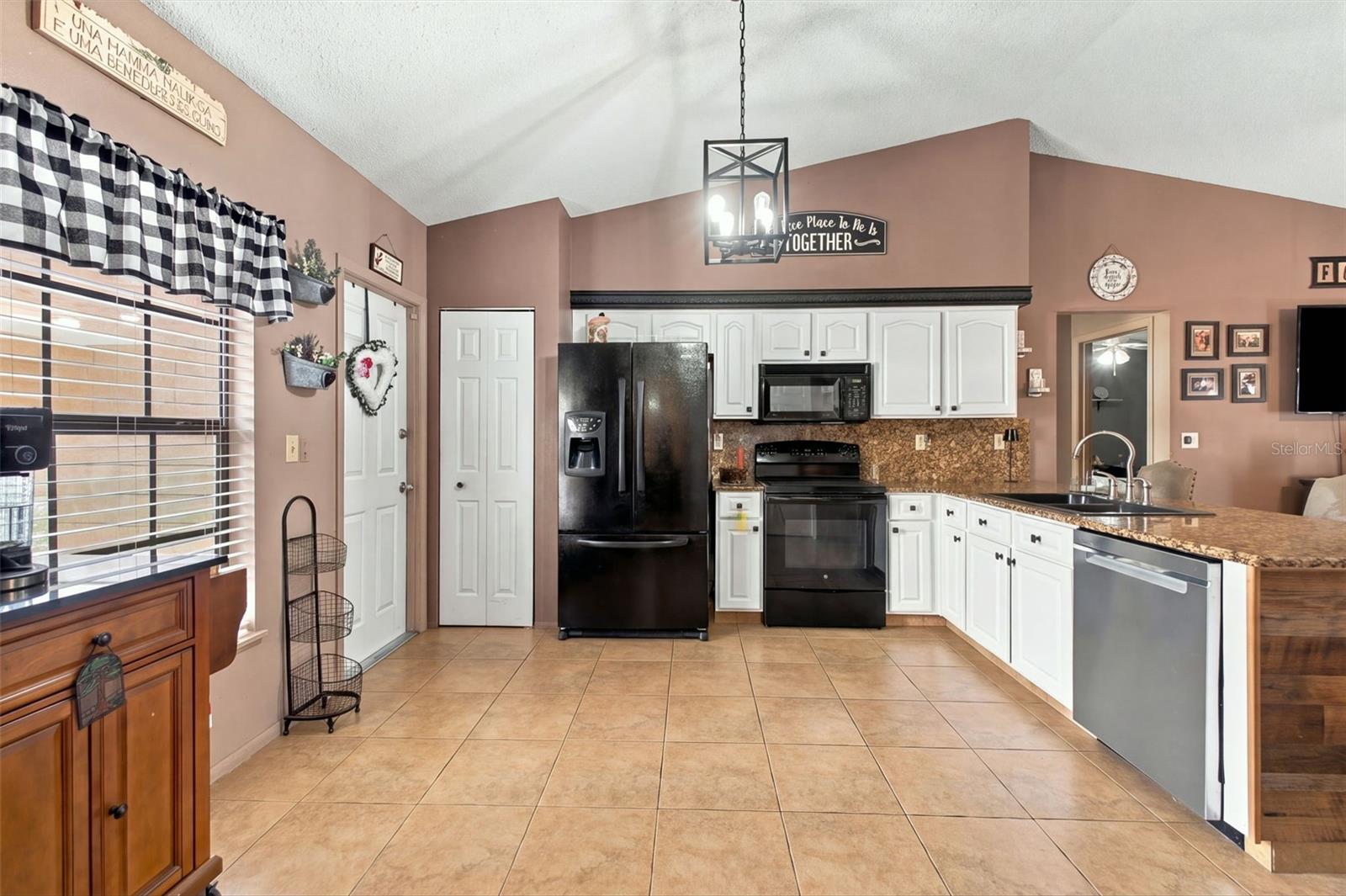 2130 FAIRVIEW ROAD