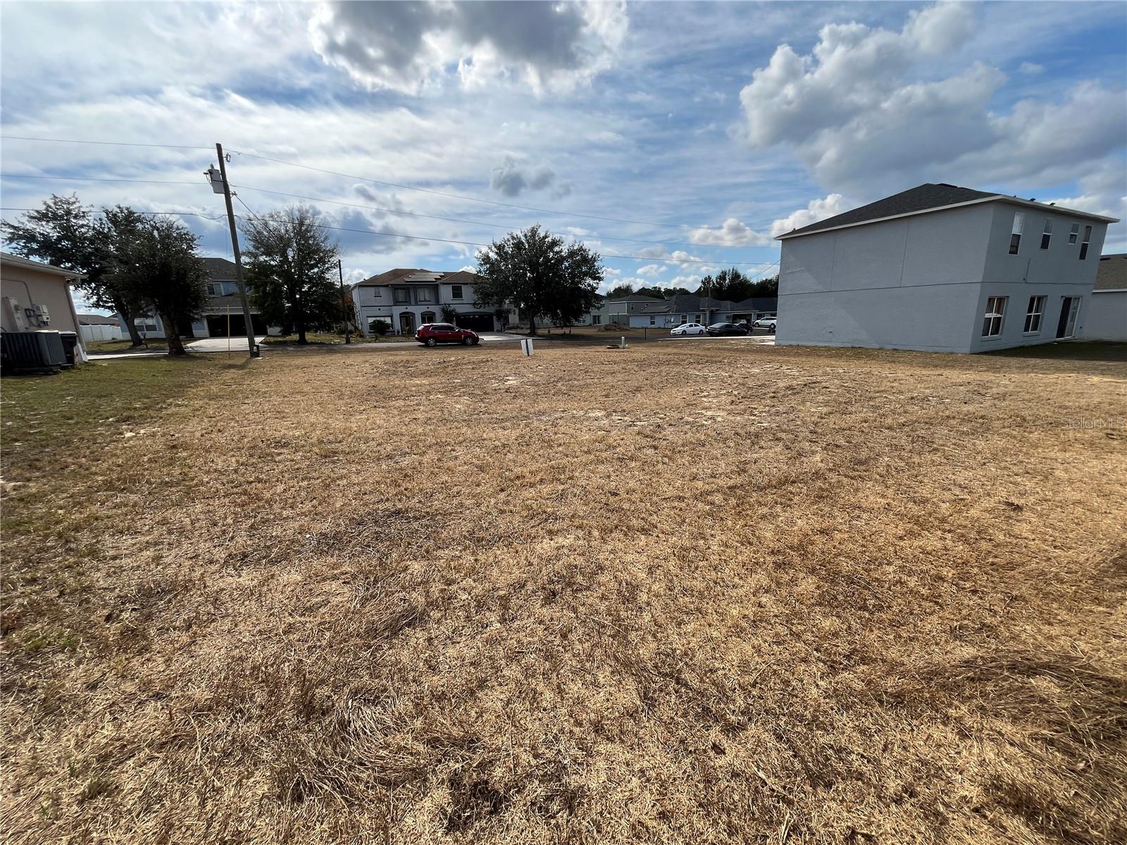 2419 RIO GRANDE VALLEY CT