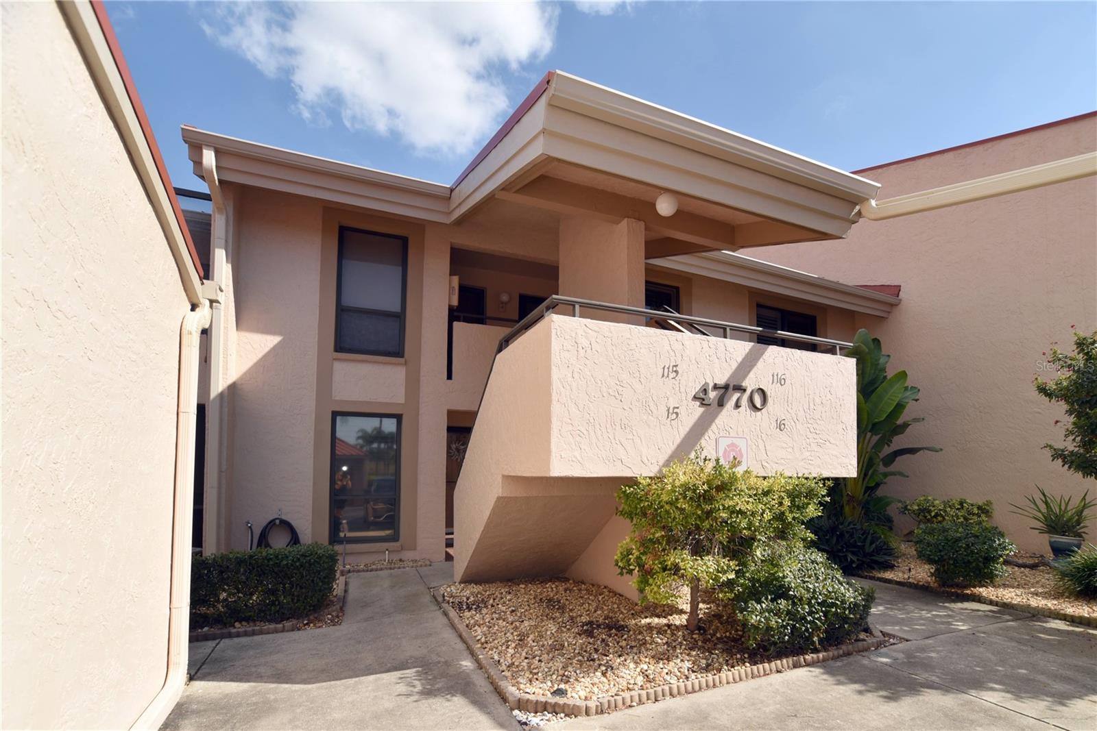 VILLAS ON POINT BRITTANY CONDO - Residential