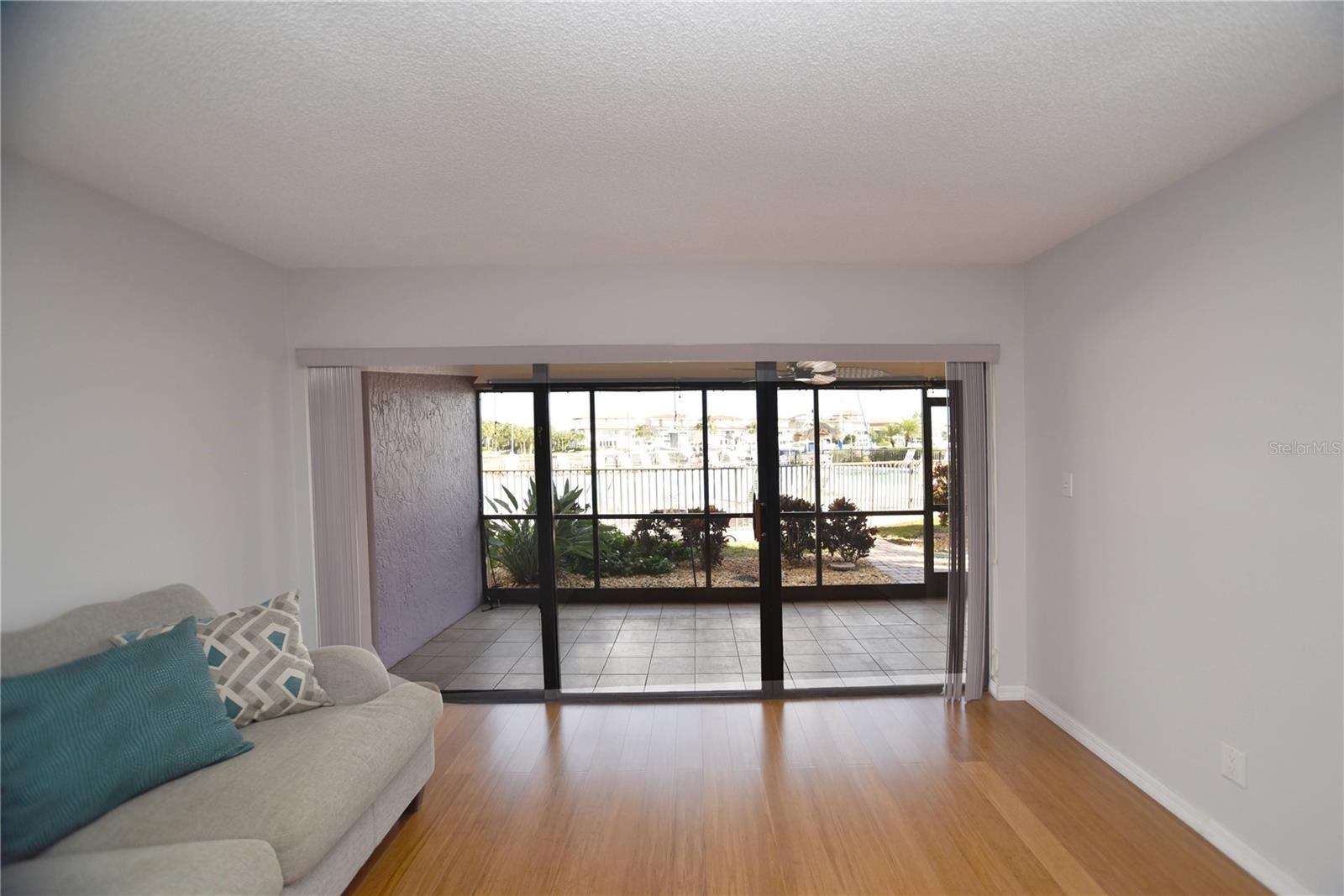 VILLAS ON POINT BRITTANY CONDO - Residential