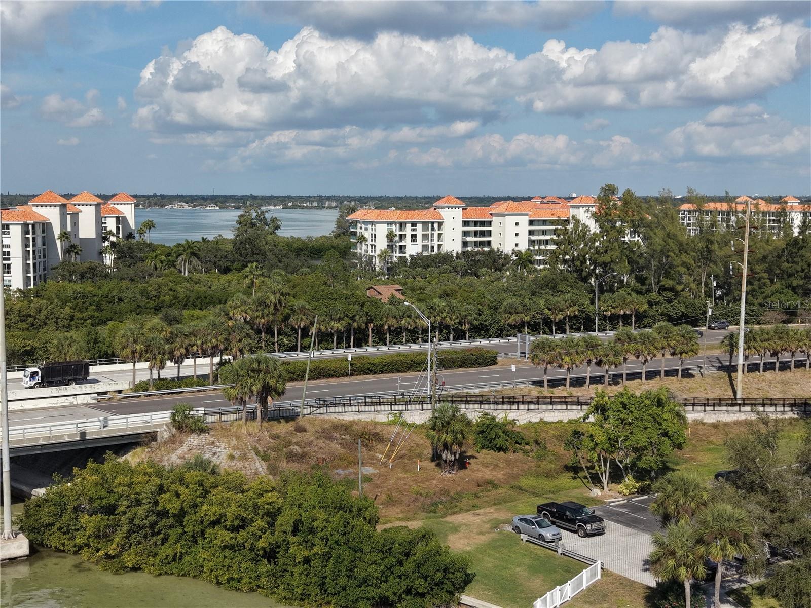 VILLAS ON POINT BRITTANY CONDO - Residential