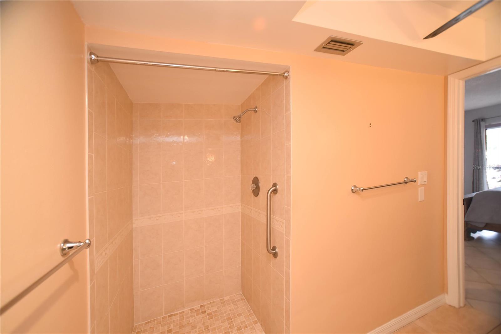 VILLAS ON POINT BRITTANY CONDO - Residential