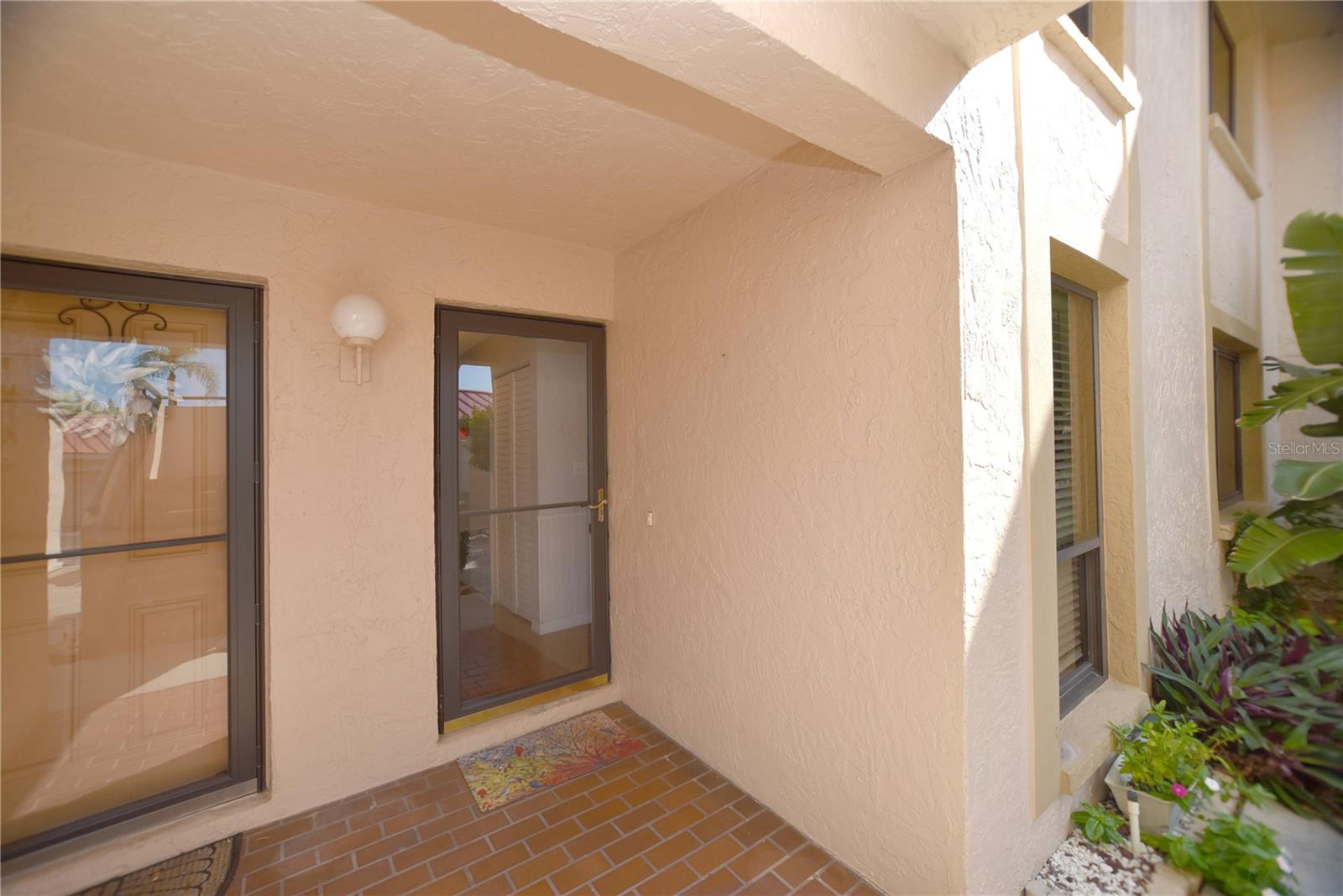 VILLAS ON POINT BRITTANY CONDO - Residential