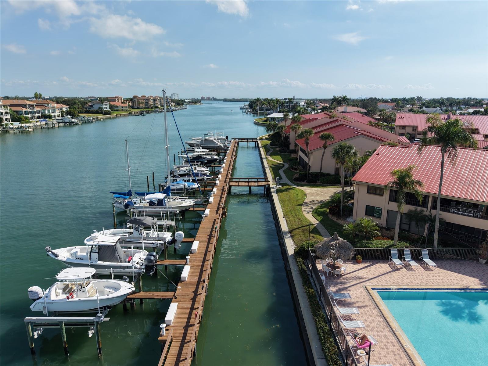 VILLAS ON POINT BRITTANY CONDO - Residential