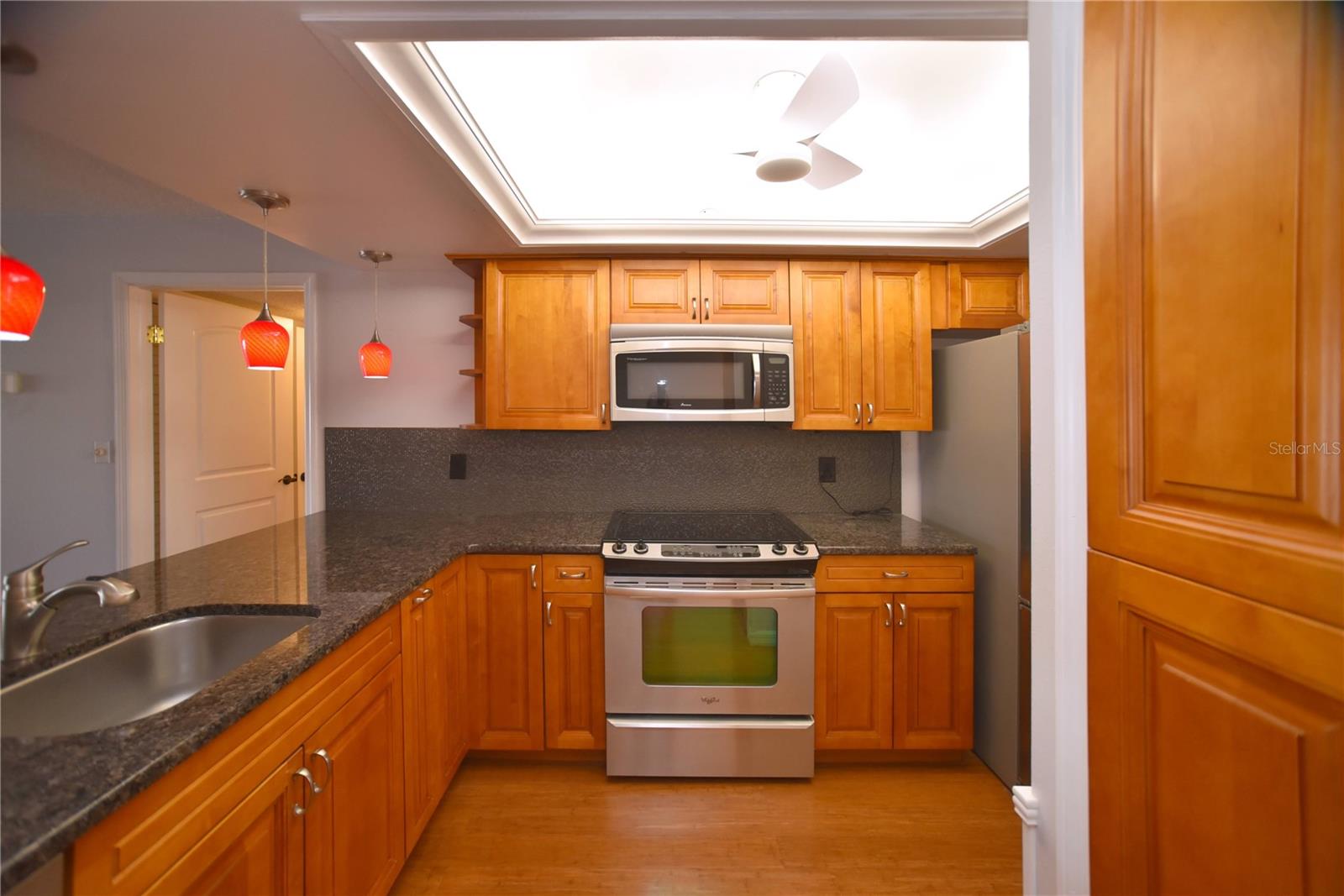 VILLAS ON POINT BRITTANY CONDO - Residential