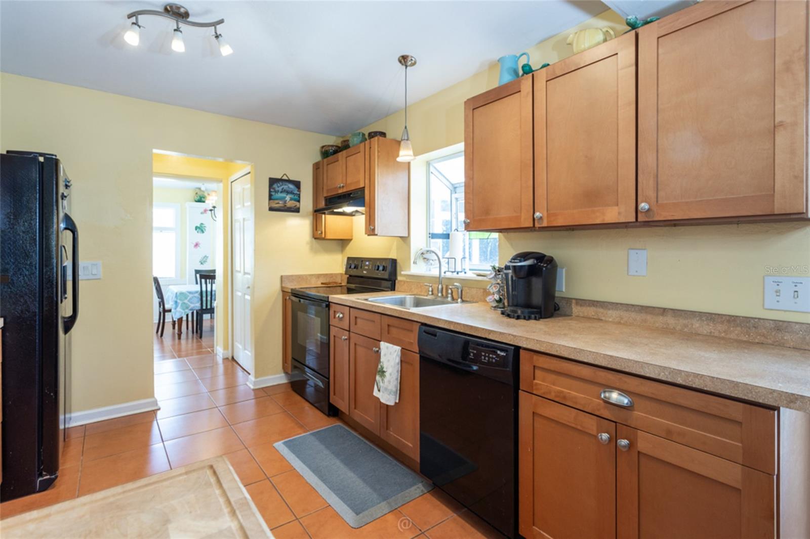 MARINELAND ACRES BLK 3 LT 3 - Residential