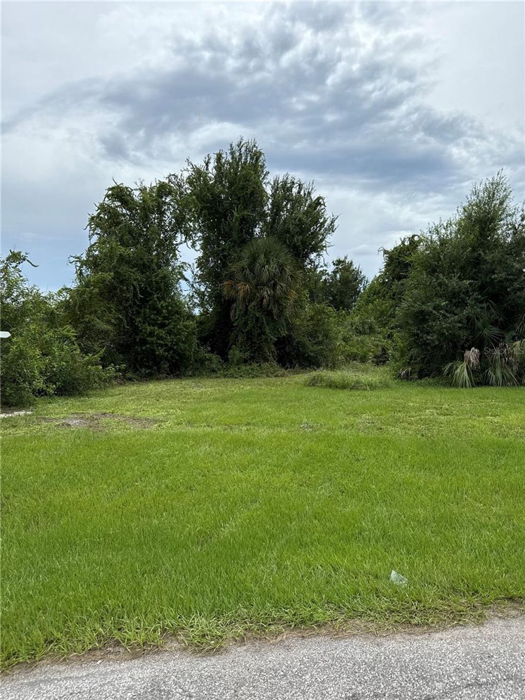 Photo of 101 Englewood Court, Rotonda West, FL 33947 (MLS # D6143594)