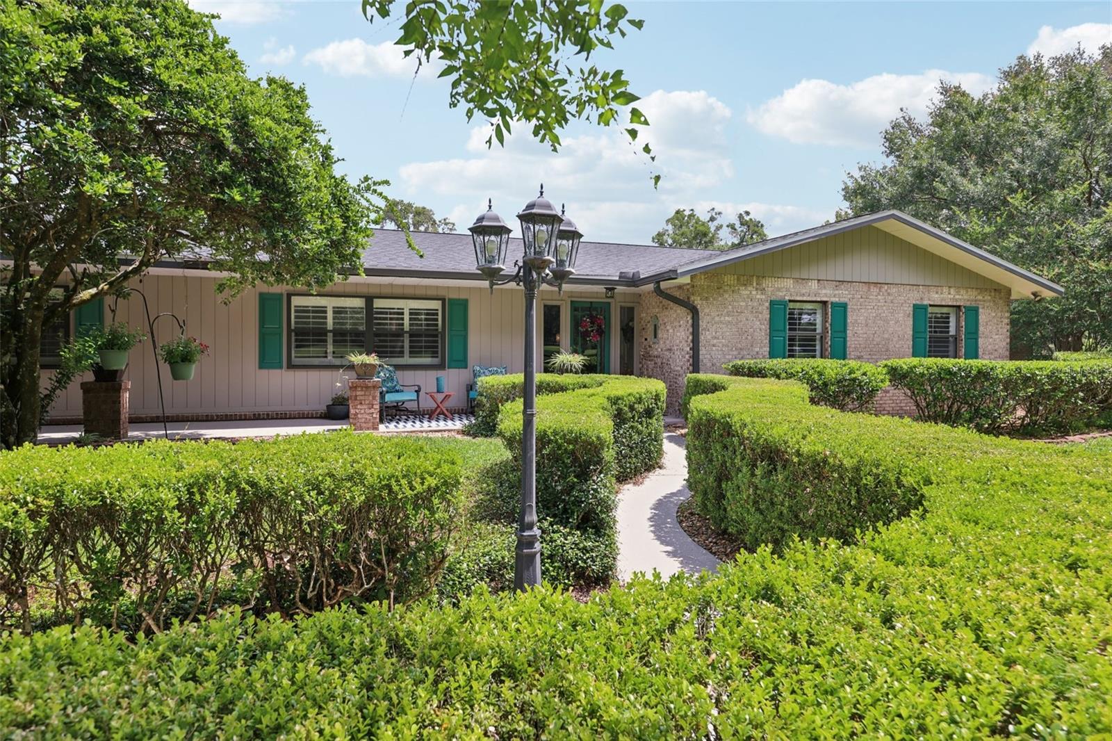 1555 MERCERS FERNERY ROAD