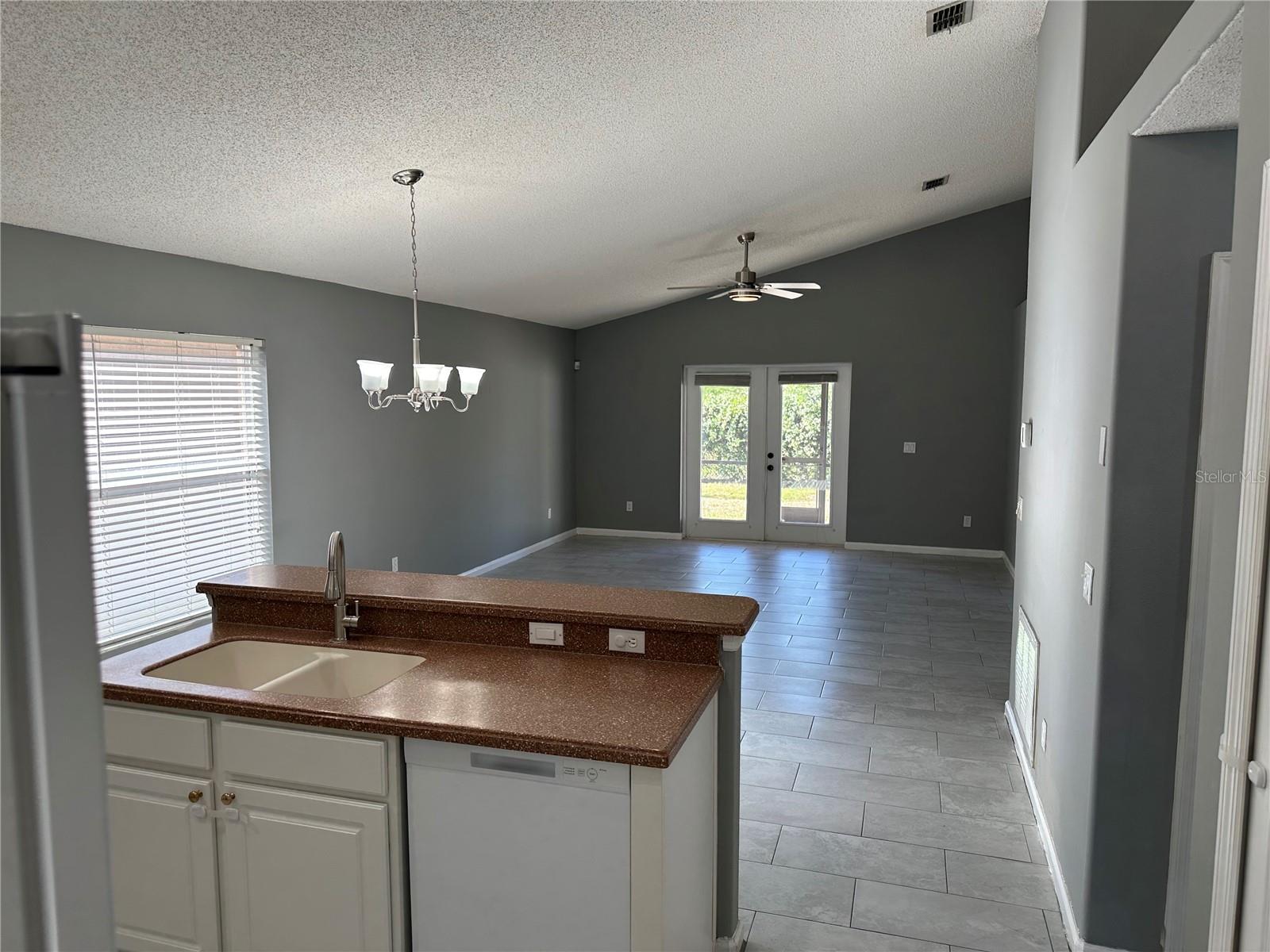 6625 CHERRY GROVE CIR