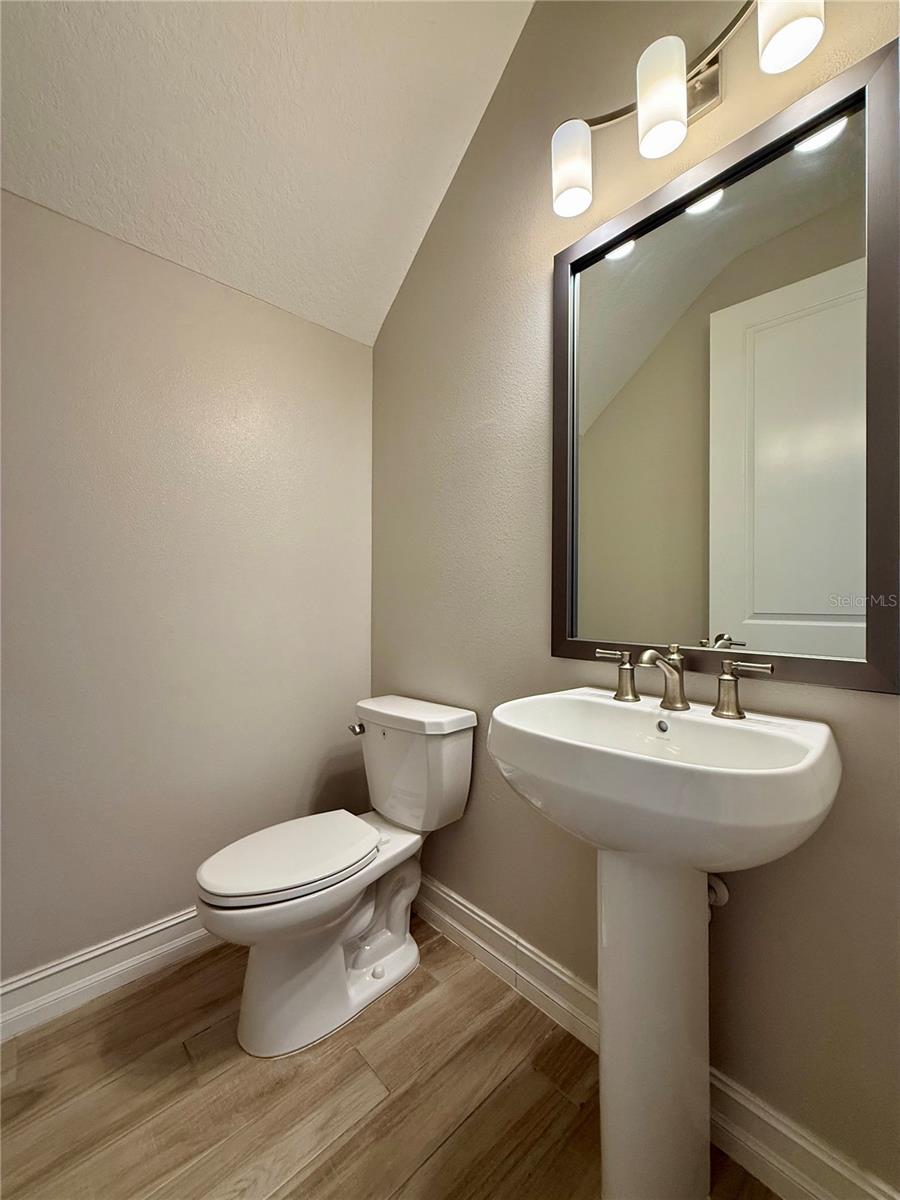 ESTANCIA SORTINO - Residential Lease