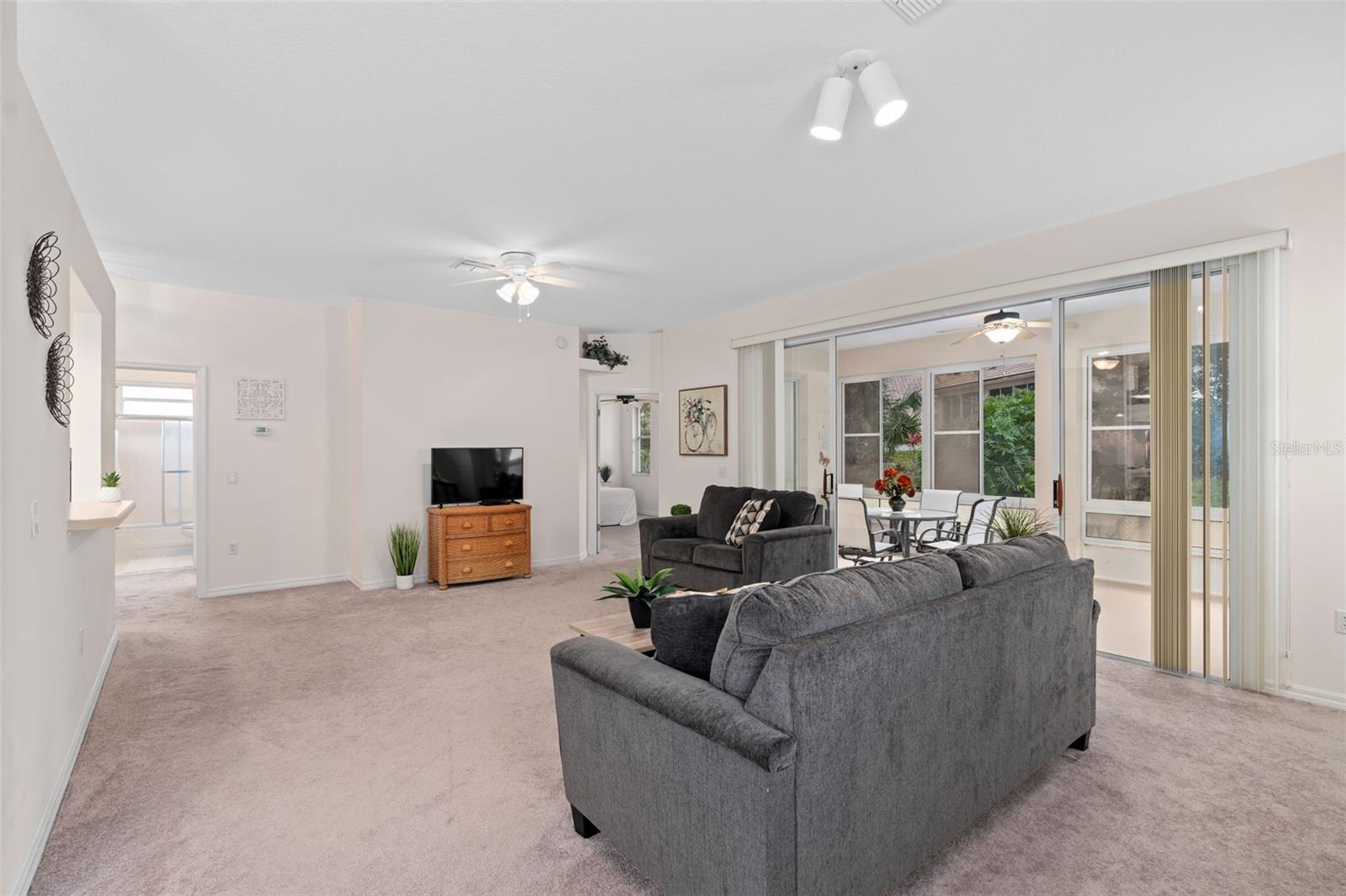 DEBARY PLANTATION - Residential