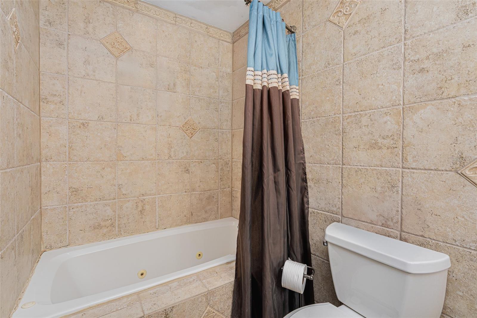 NORTH ORMOND BEACH - Residential