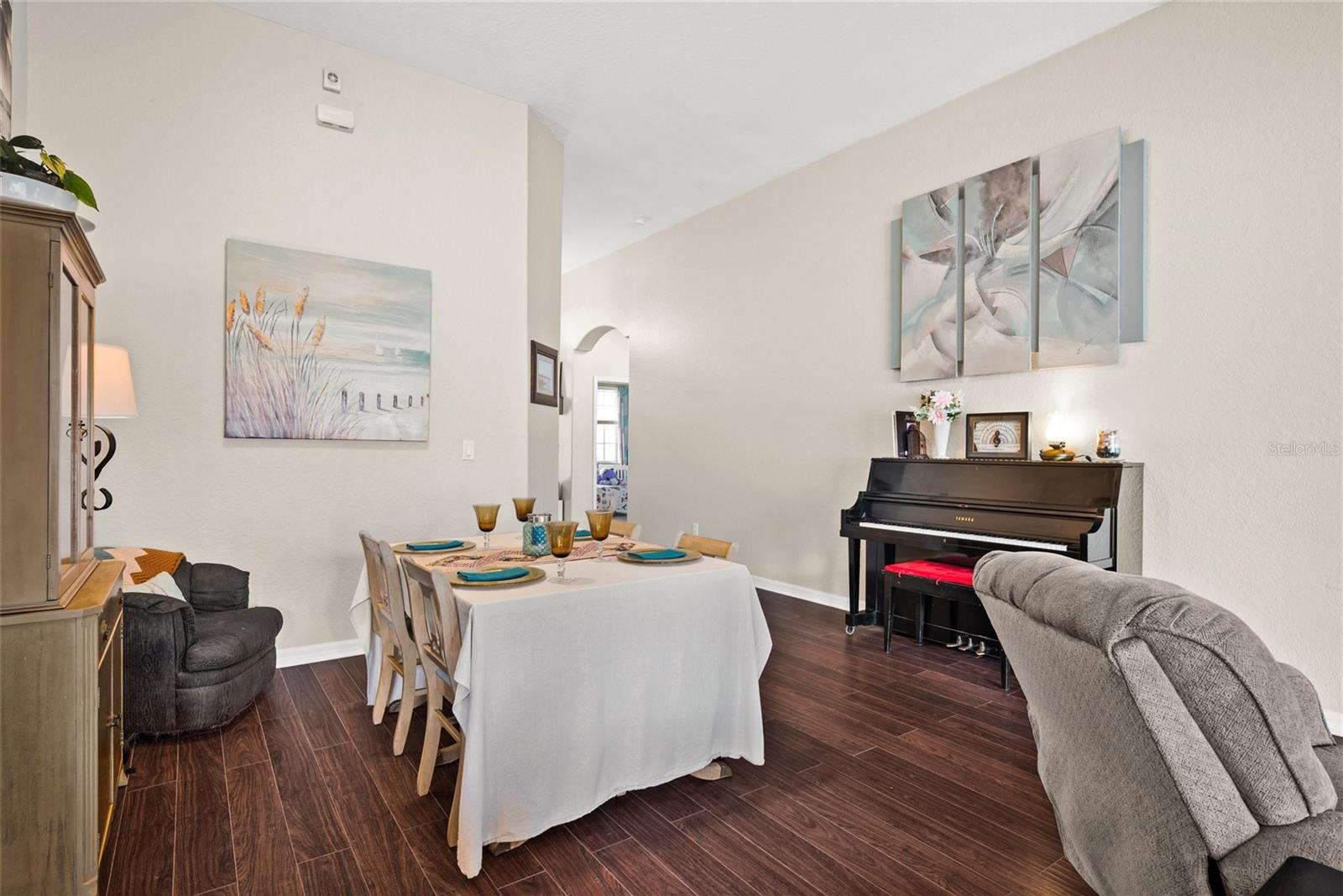 SUNCOAST LAKES - Residential