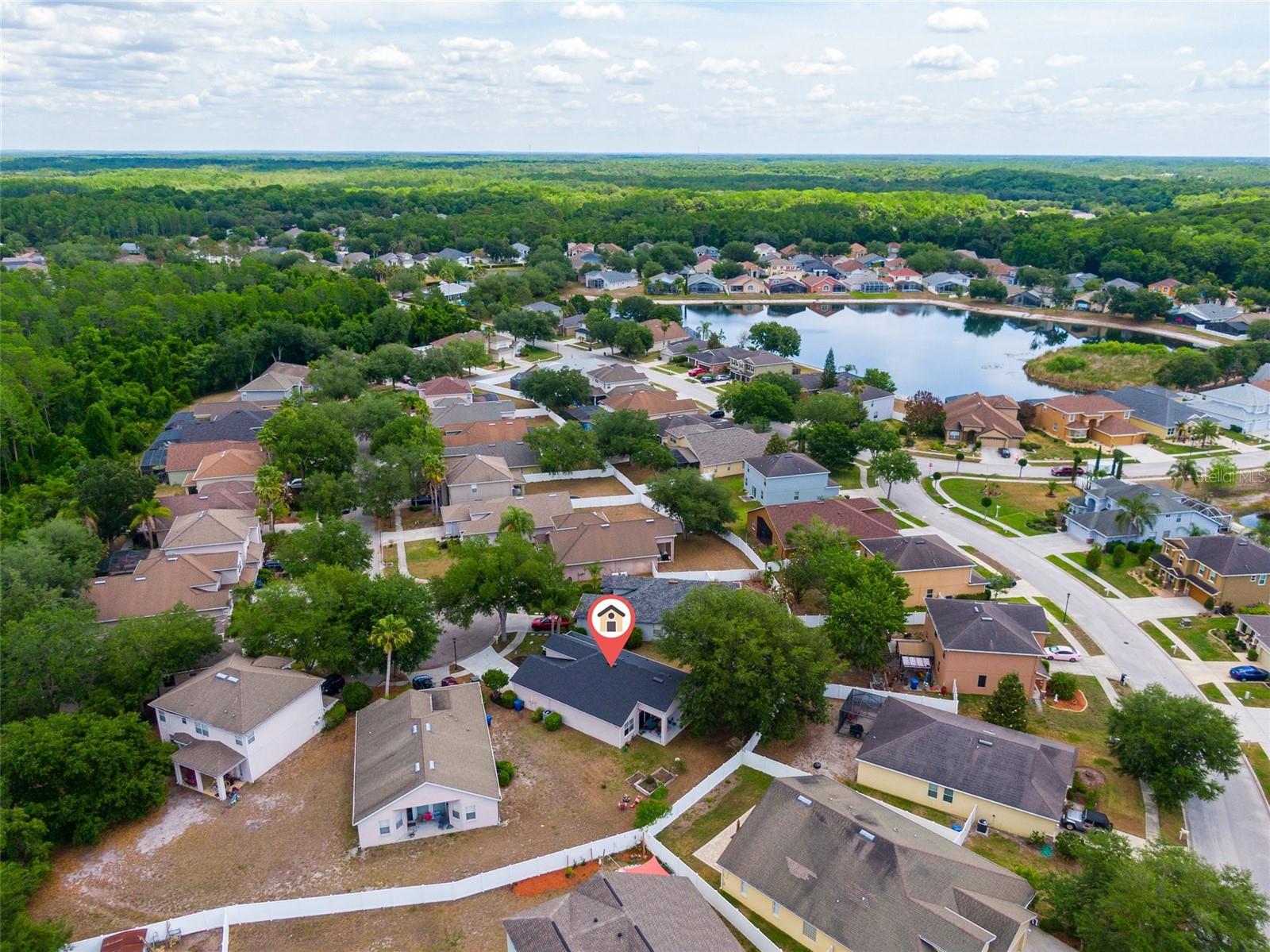 SUNCOAST LAKES - Residential