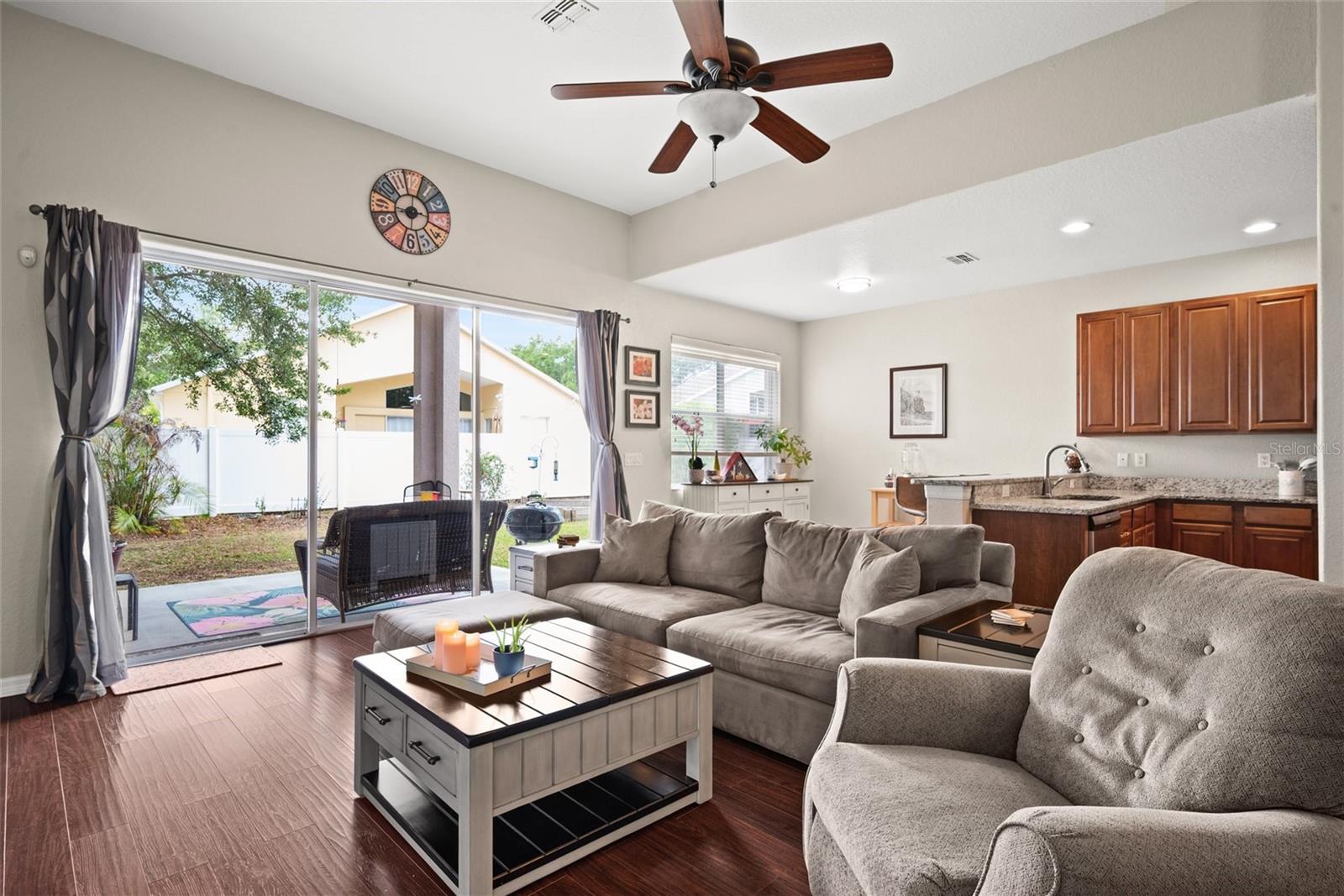 SUNCOAST LAKES - Residential