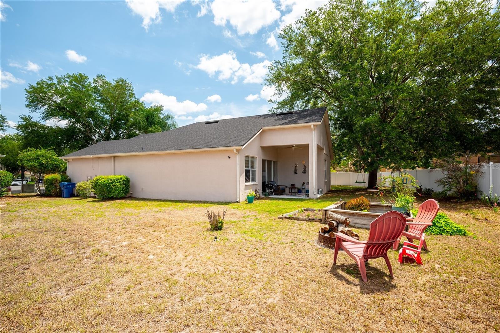 SUNCOAST LAKES - Residential