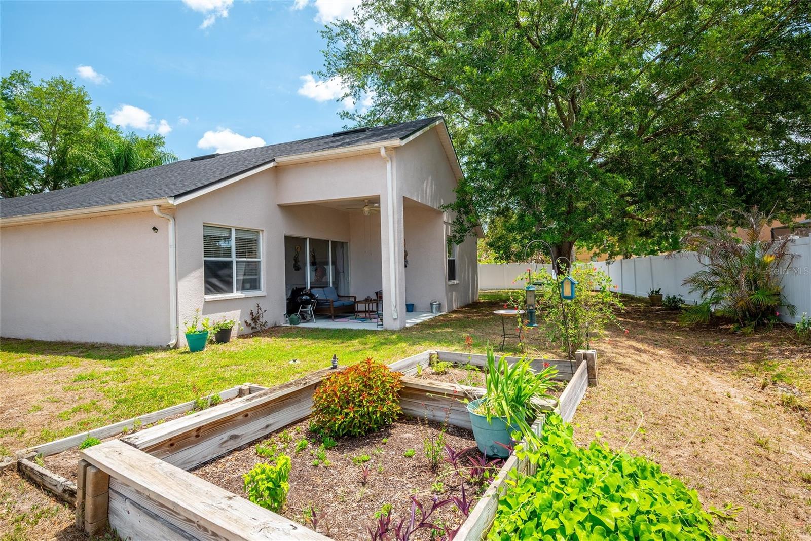 SUNCOAST LAKES - Residential