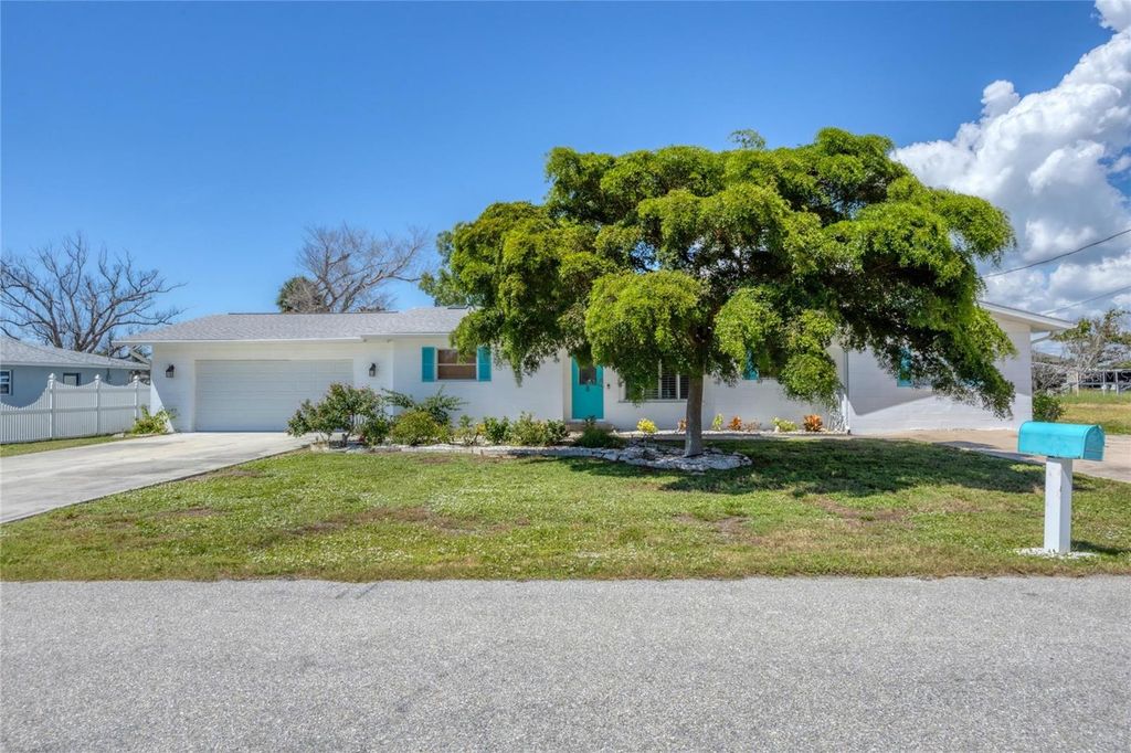 Photo of 1944 Pennsylvania Avenue, Englewood, FL 34224 (MLS # D6143847)