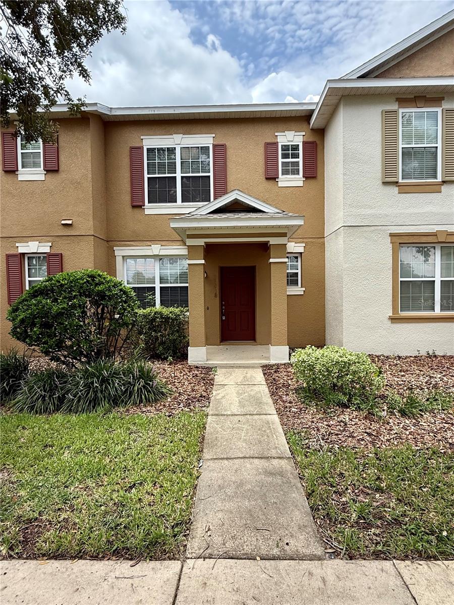Welcome to this beautifully maintained 2-bedroom, 2.5-bathroom townhouse in the highly desirable community of Wickham Park in Windermere.
Built in 2007, this move-in-ready home offers 1,228 square feet of comfortable living space—perfect for homeowners or investors alike.
Recent upgrades include freshly painted walls, professionally cleaned carpets, and a renovated screened-in patio. The home features a brand-new refrigerator, stove, microwave, and garage access door. Exterior maintenance is a breeze, as the HOA covers landscaping, and the townhomes were repainted just two years ago.
Step inside to a spacious living area with high ceilings that seamlessly connects to a well-appointed kitchen boasting 42" solid wood cabinets, a center island, and durable formica countertops—ideal for cooking and entertaining.
Upstairs, you’ll find two large bedrooms, each with its own en-suite bathroom. The primary suite includes a walk-in closet, dual vanity, and a walk-in shower. Enjoy outdoor living in the private screened-in courtyard patio—perfect for relaxing or dining al fresco.
Additional highlights include a rear-entry 2-car garage and close proximity to the community clubhouse, resort-style pool, walking trails, playground, and green spaces.
Centrally located just minutes from Winter Garden Village, top-rated Orange County schools, major highways (429, 408, I-4), and world-class attractions.
Don’t miss your chance to own a stylish, low-maintenance home in one of Central Florida’s most sought-after communities. Schedule your private showing today!