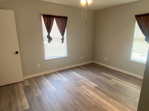 Tiny photo for 8 Dogwood Circle Court, Ocala, FL 34472 (MLS # OM715766)