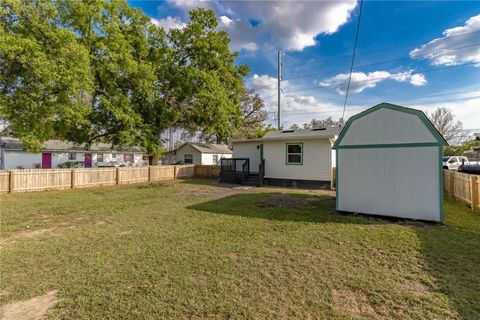 A home in MULBERRY