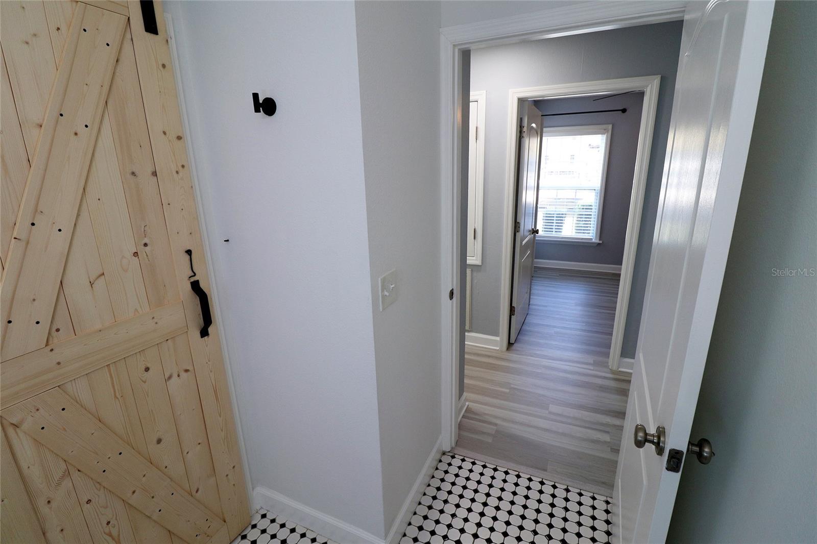 MIRIADA CONDO - Residential Lease