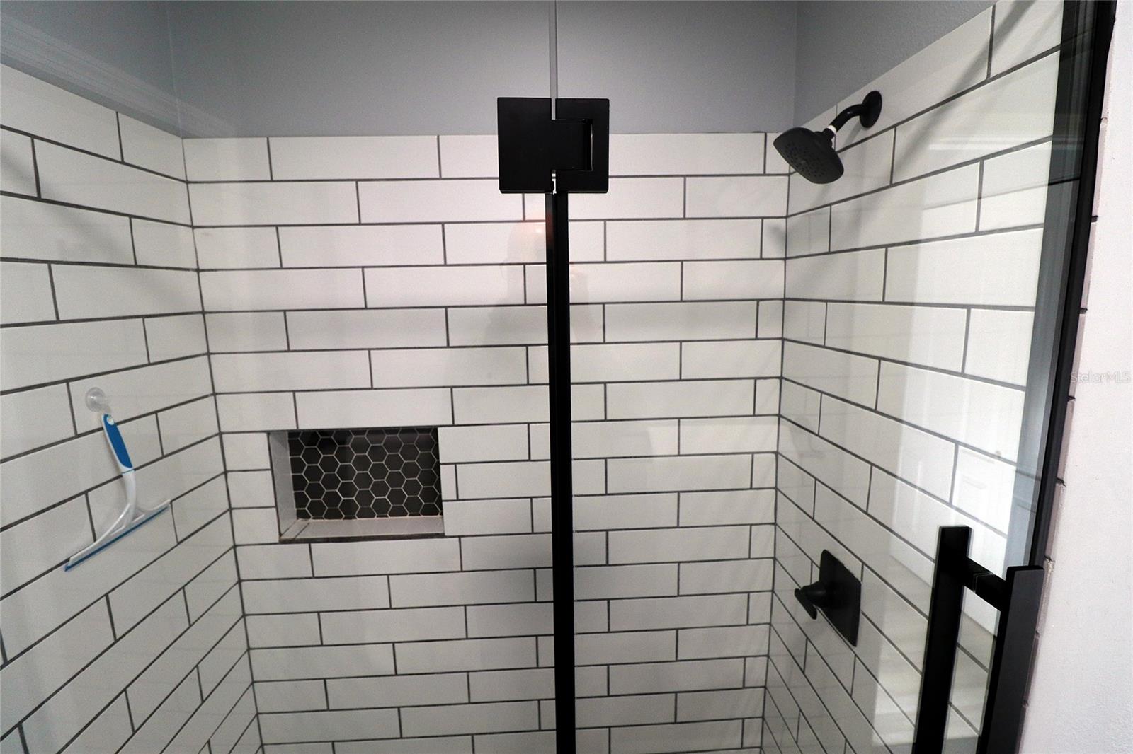 MIRIADA CONDO - Residential Lease