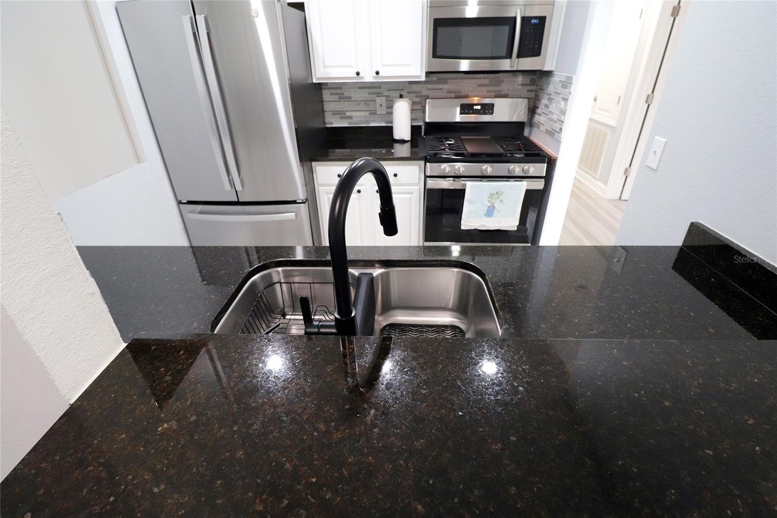 MIRIADA CONDO - Residential Lease