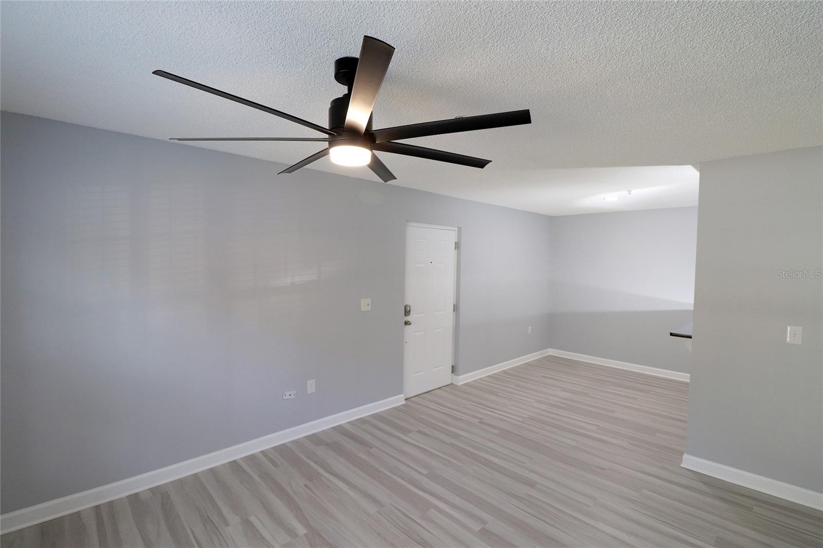 MIRIADA CONDO - Residential Lease