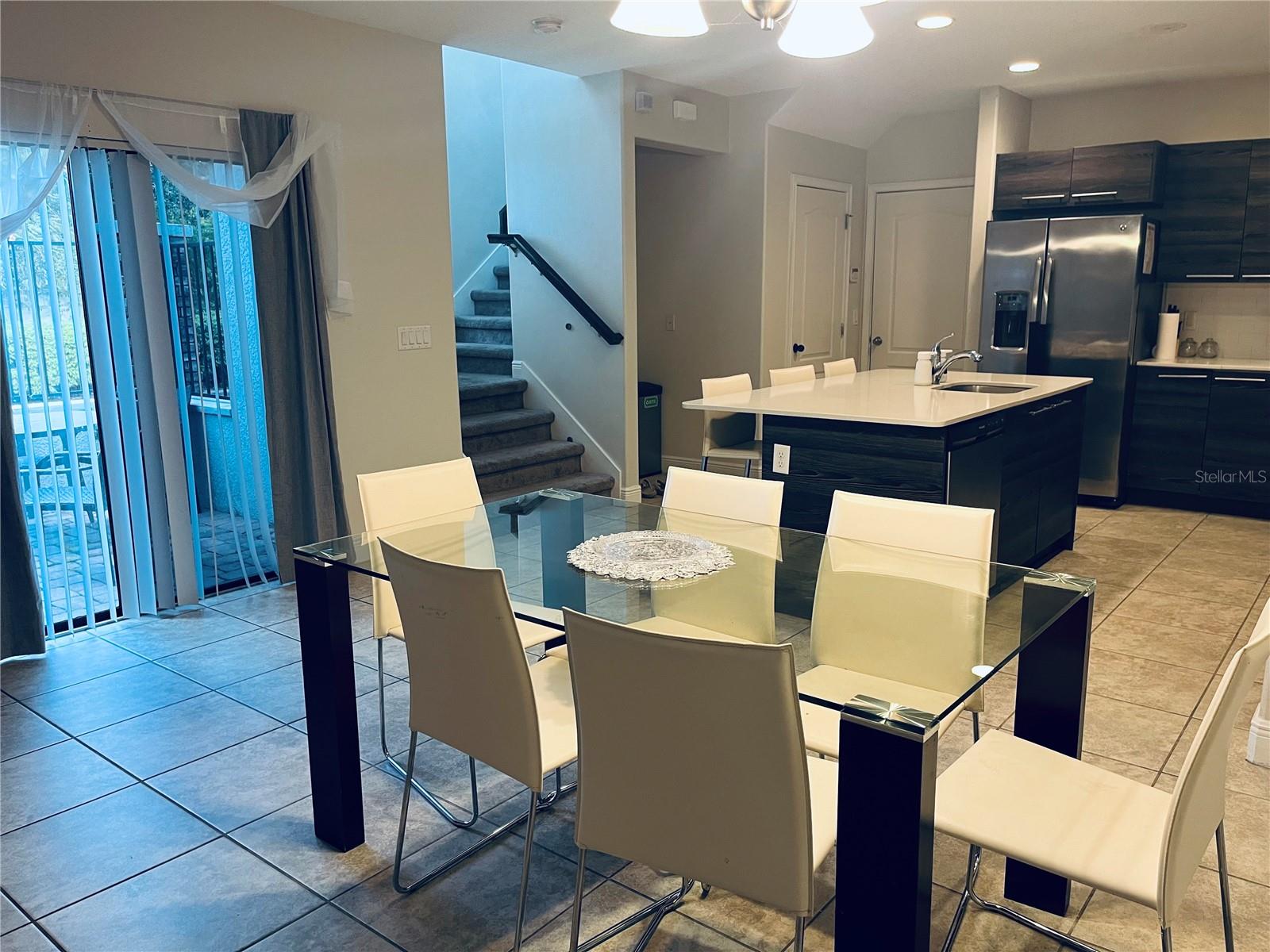 BALMORAL ESTATES - Residential Lease