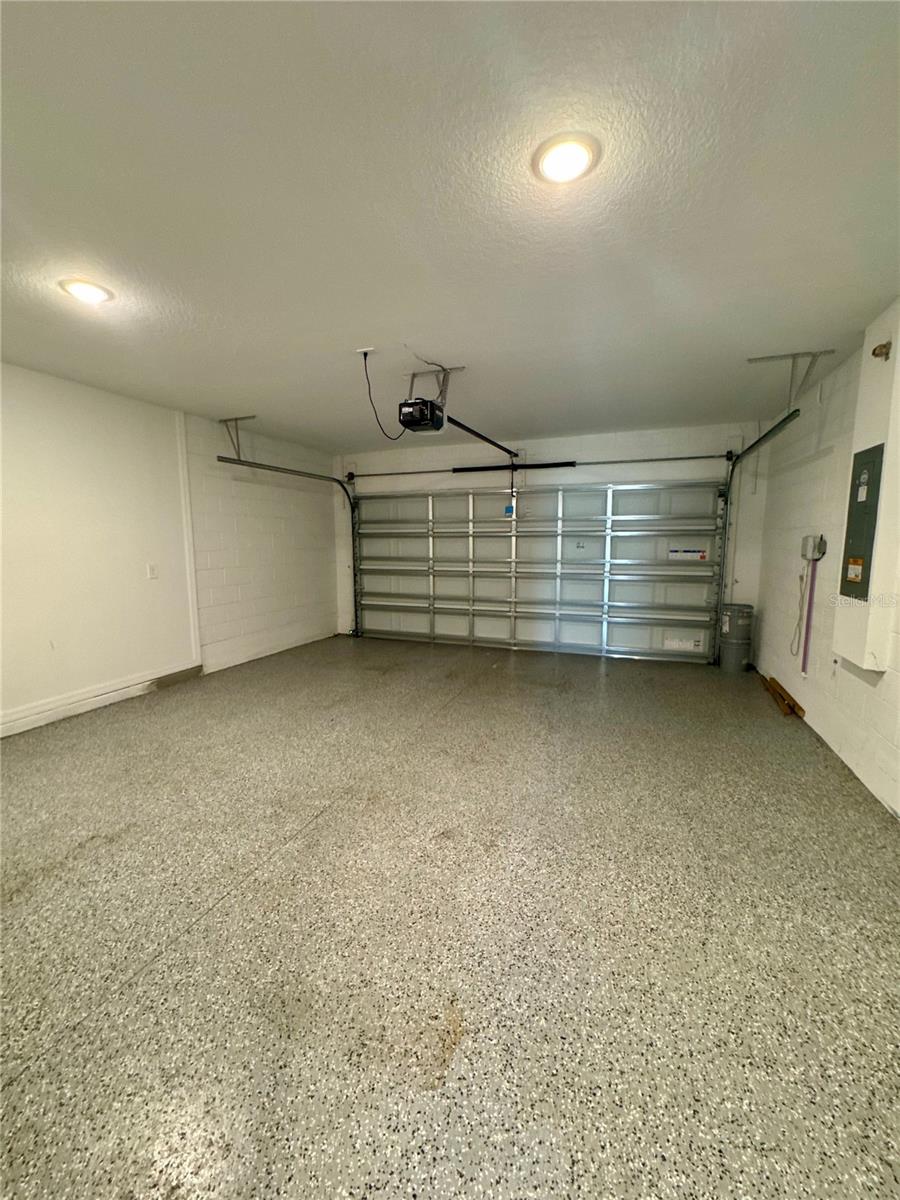 MARION CREEK ESTATES - Residential Lease