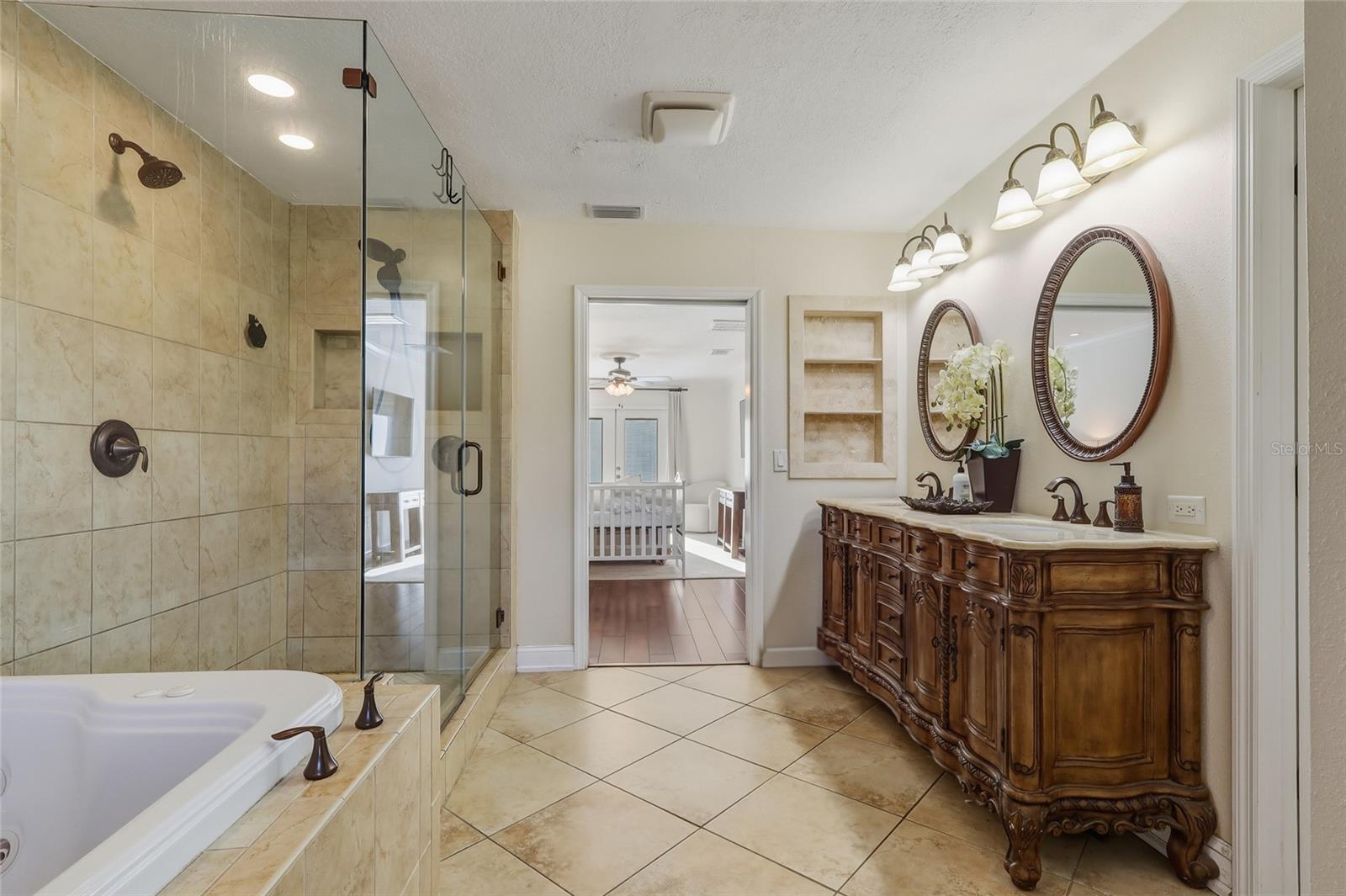 SADDLEBROOK - Residential