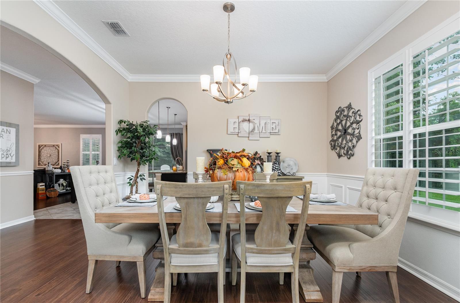 WELLINGTON WOODS - Residential