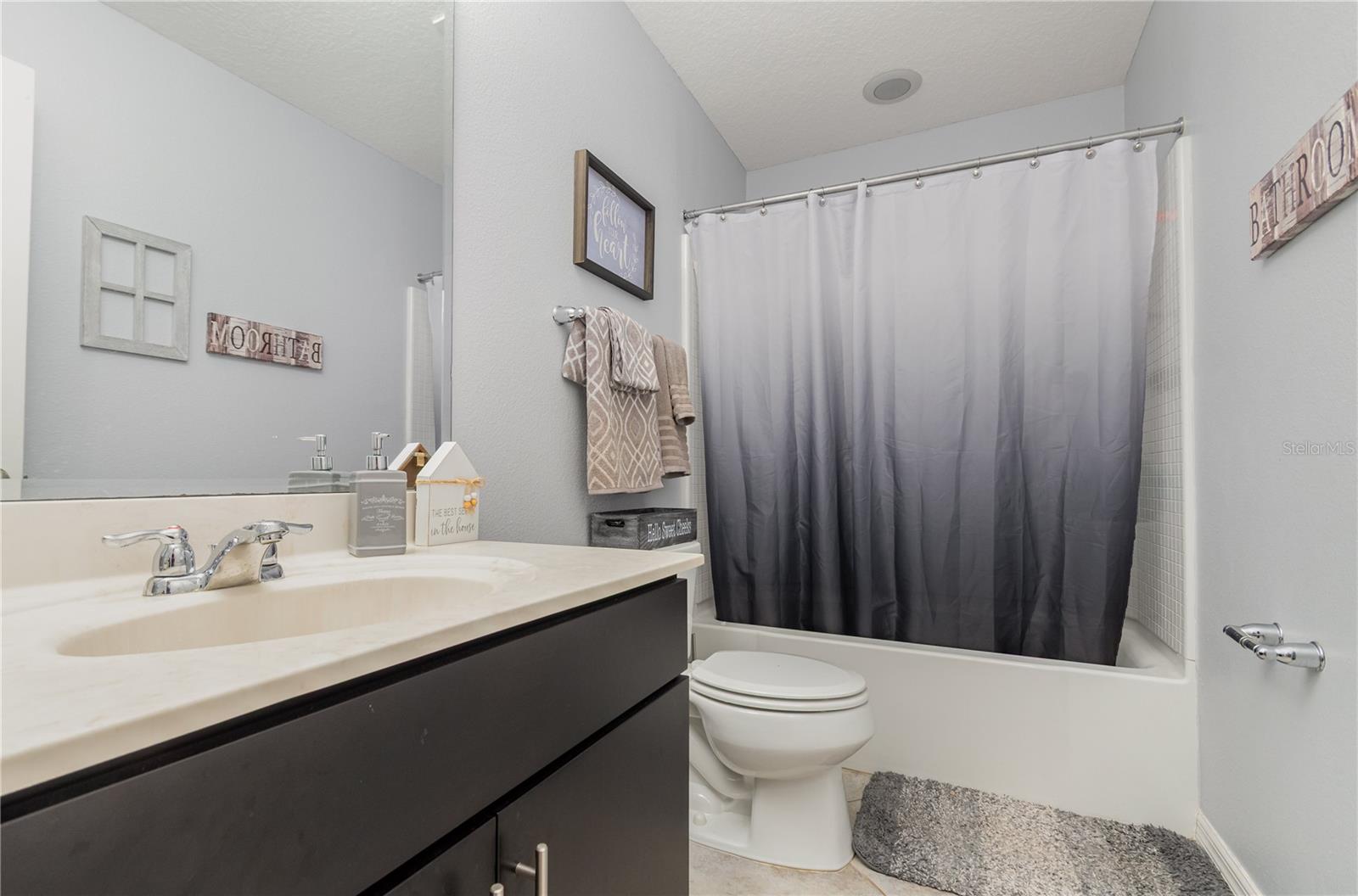 WELLINGTON WOODS - Residential