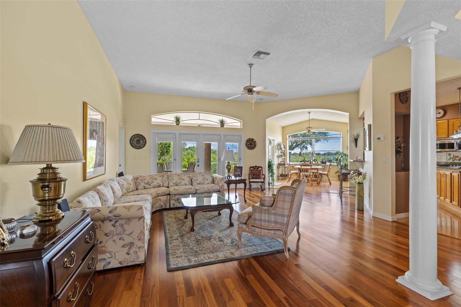 4749 ST ANDREWS ARCADE